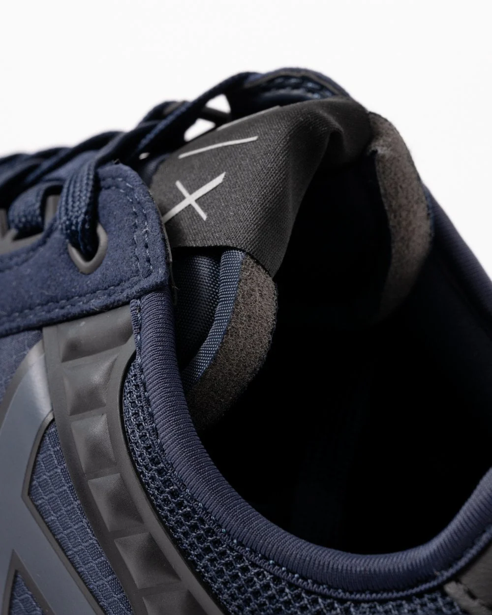 Armani Exchange Mens Trainers XUX090 XV276 - Image 6