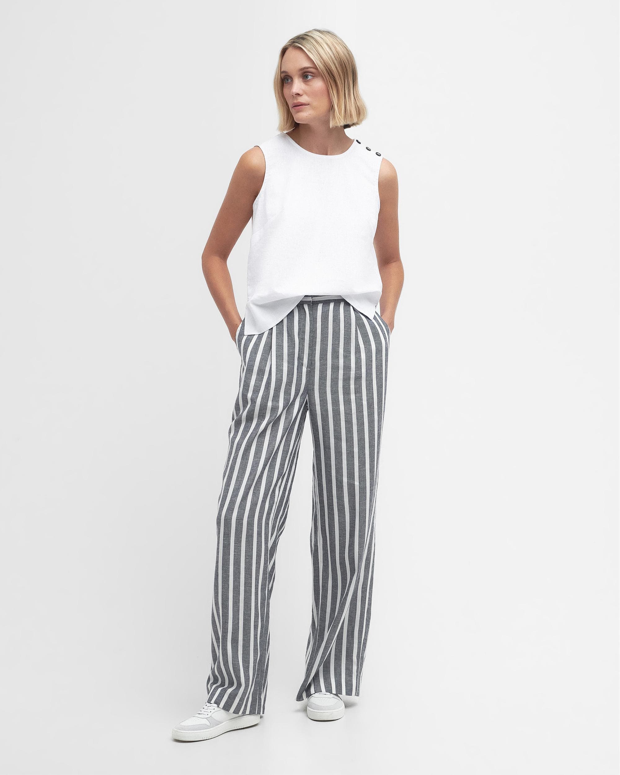 Barbour Annalise Womens Linen Trousers - Image 3