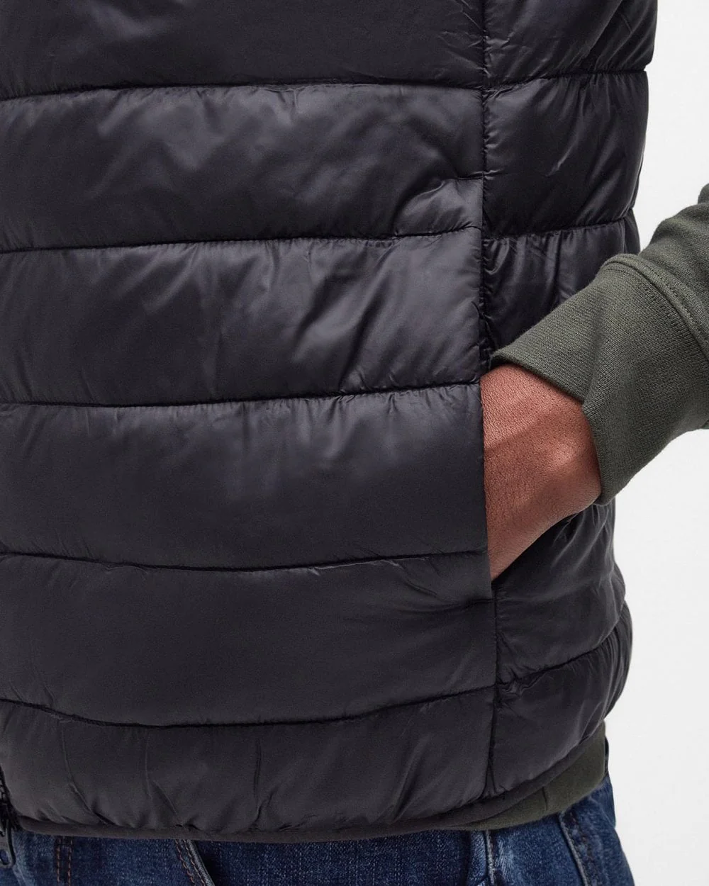 Barbour Bretby Mens Gilet - Black - Image 5