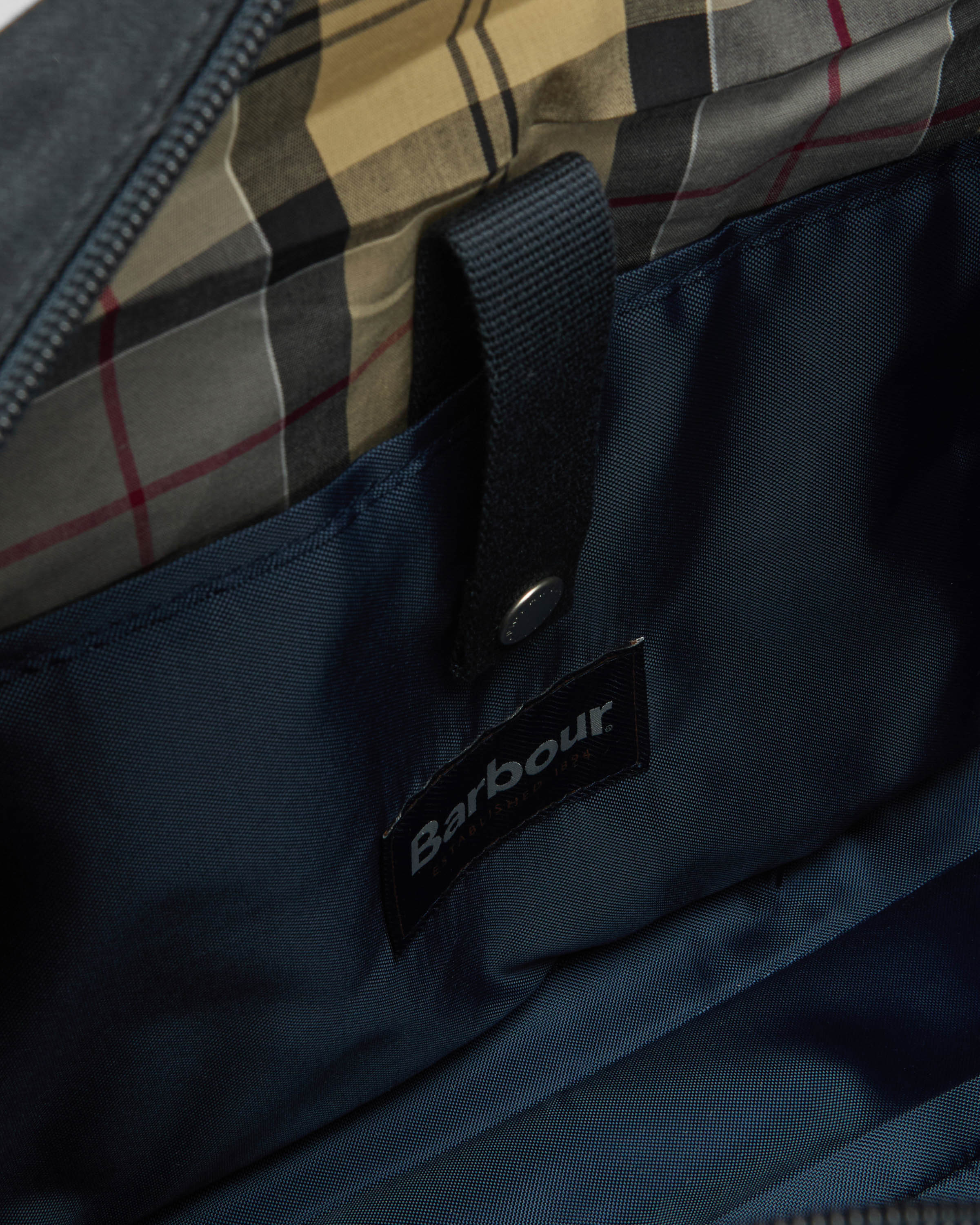 Barbour Cascade Mens Flight Bag - Navy - Image 3