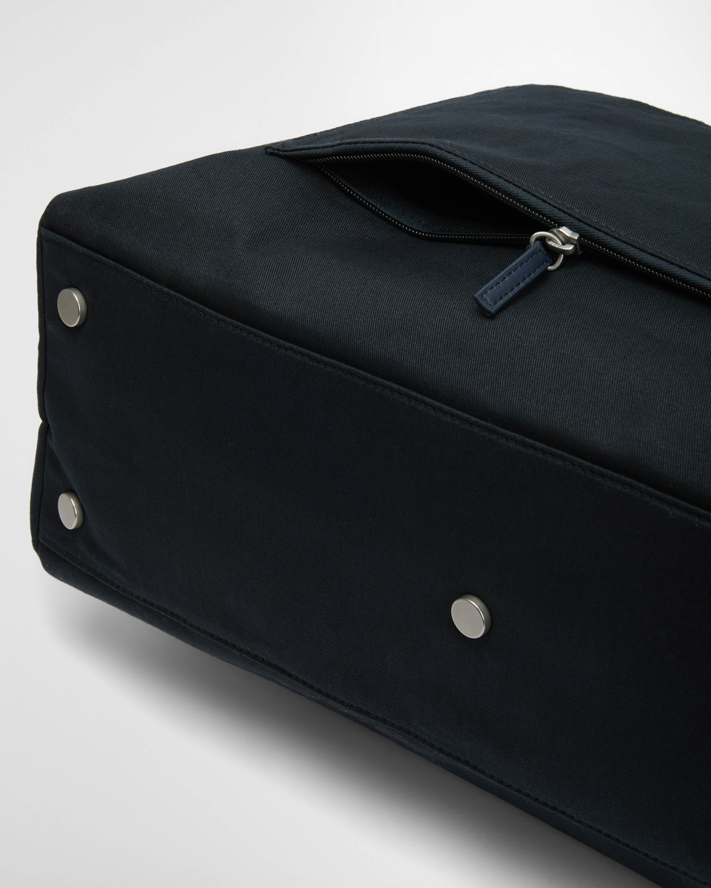 Barbour Cascade Mens Flight Bag - Navy - Image 4