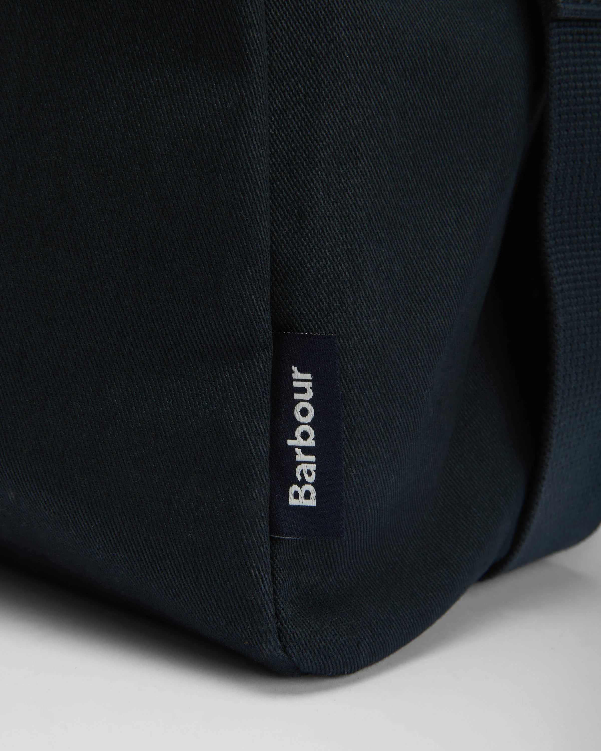 Barbour Cascade Mens Flight Bag - Navy - Image 7