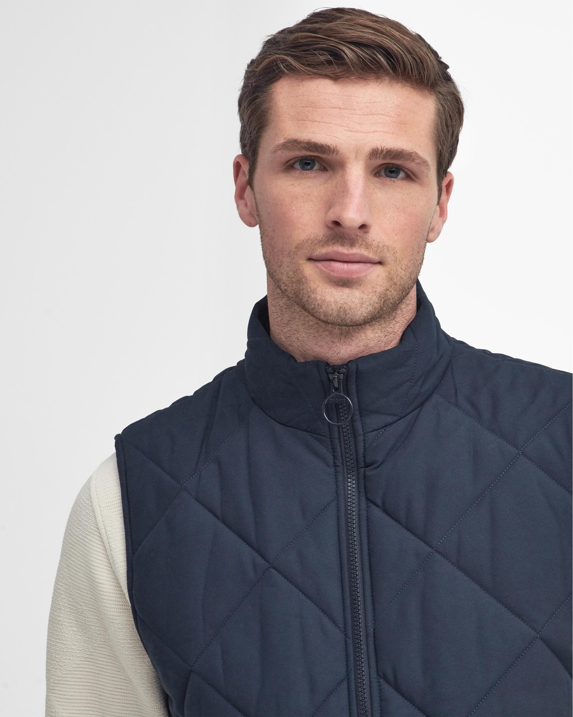 Barbour City Chelsea Mens Quilted Gilet - Image 2