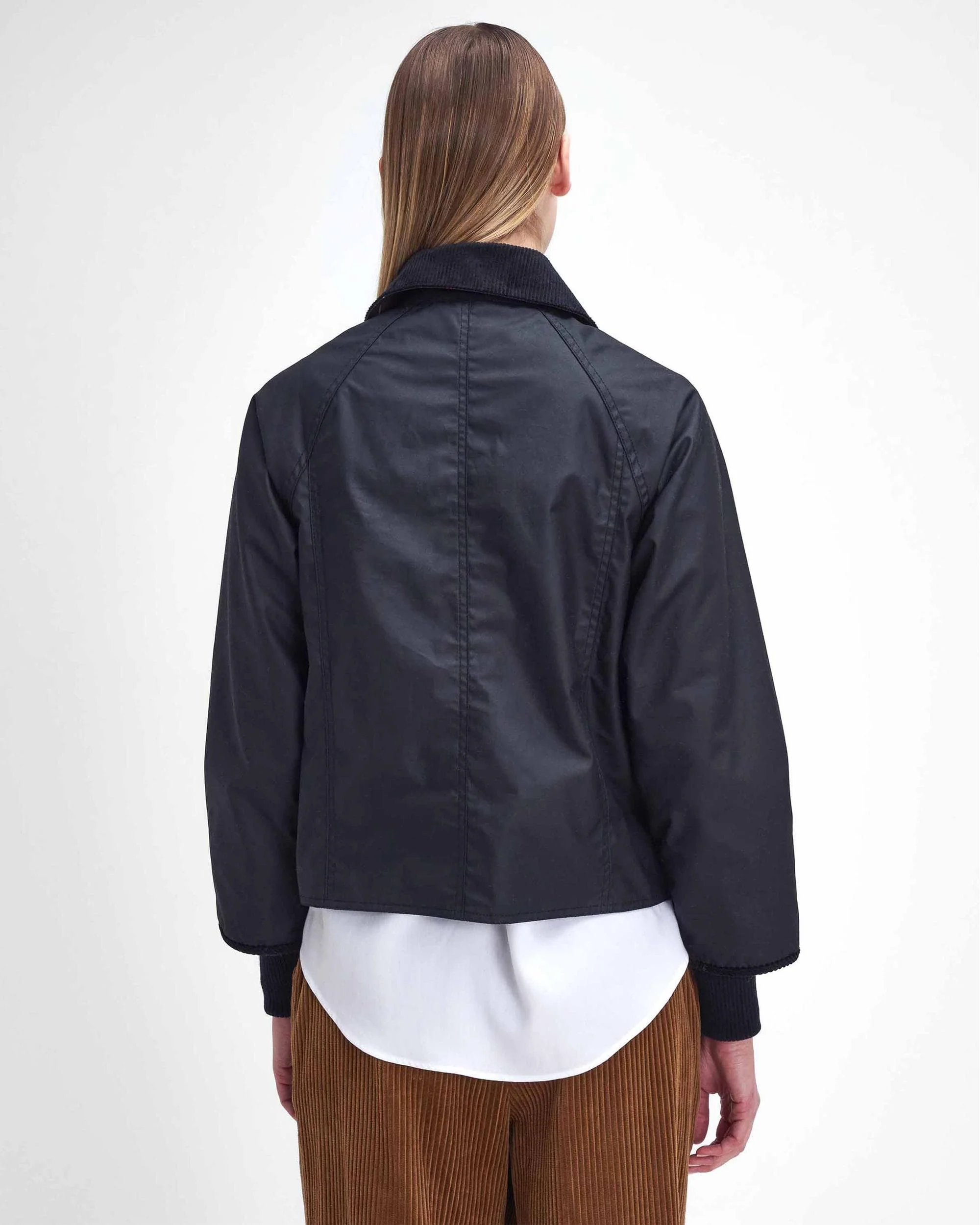 Barbour Cropped Beadnell Womens Wax Jacket - Black/Classic - Image 5