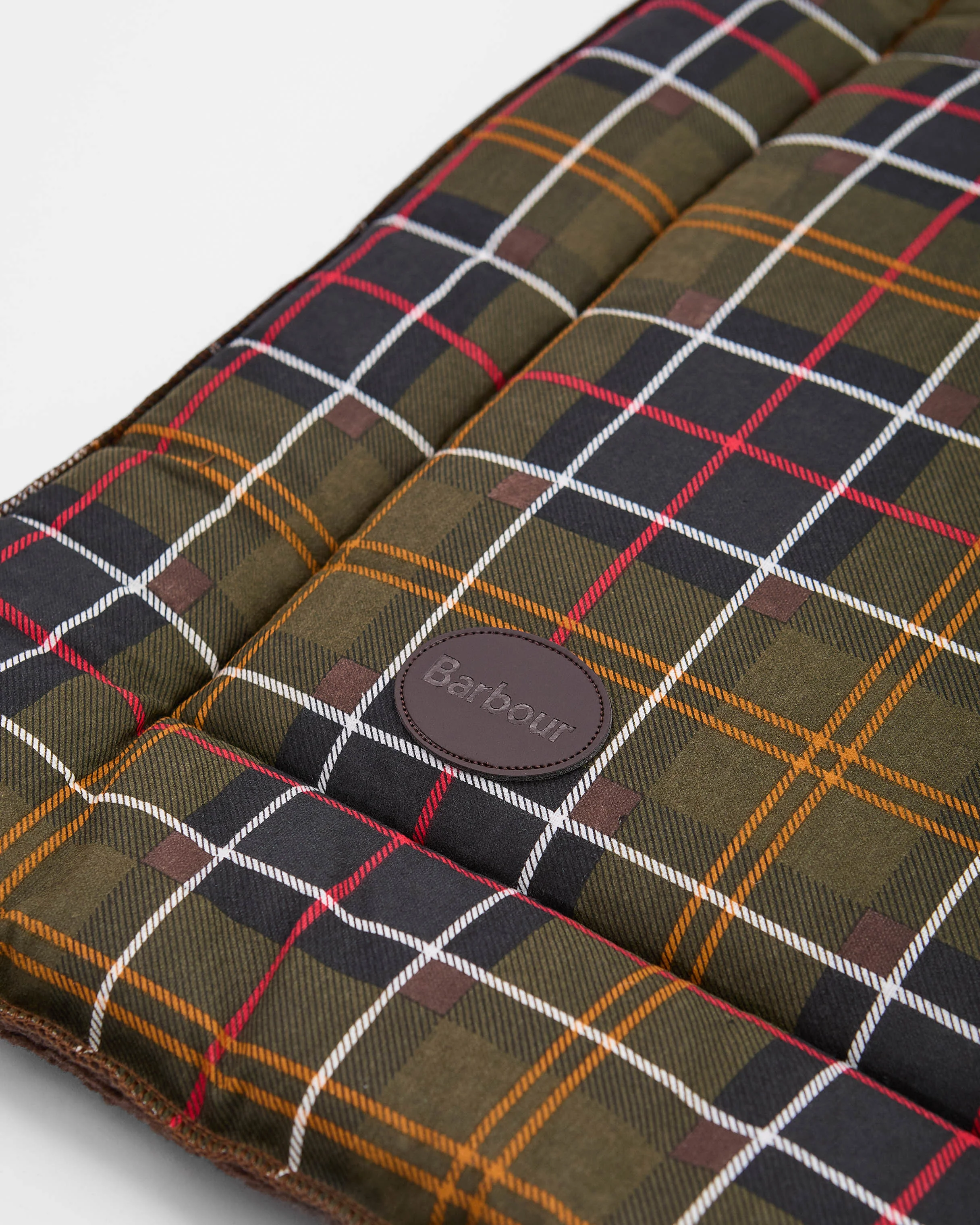 Barbour Dog Cage Mat - Classic Tartan - Image 4