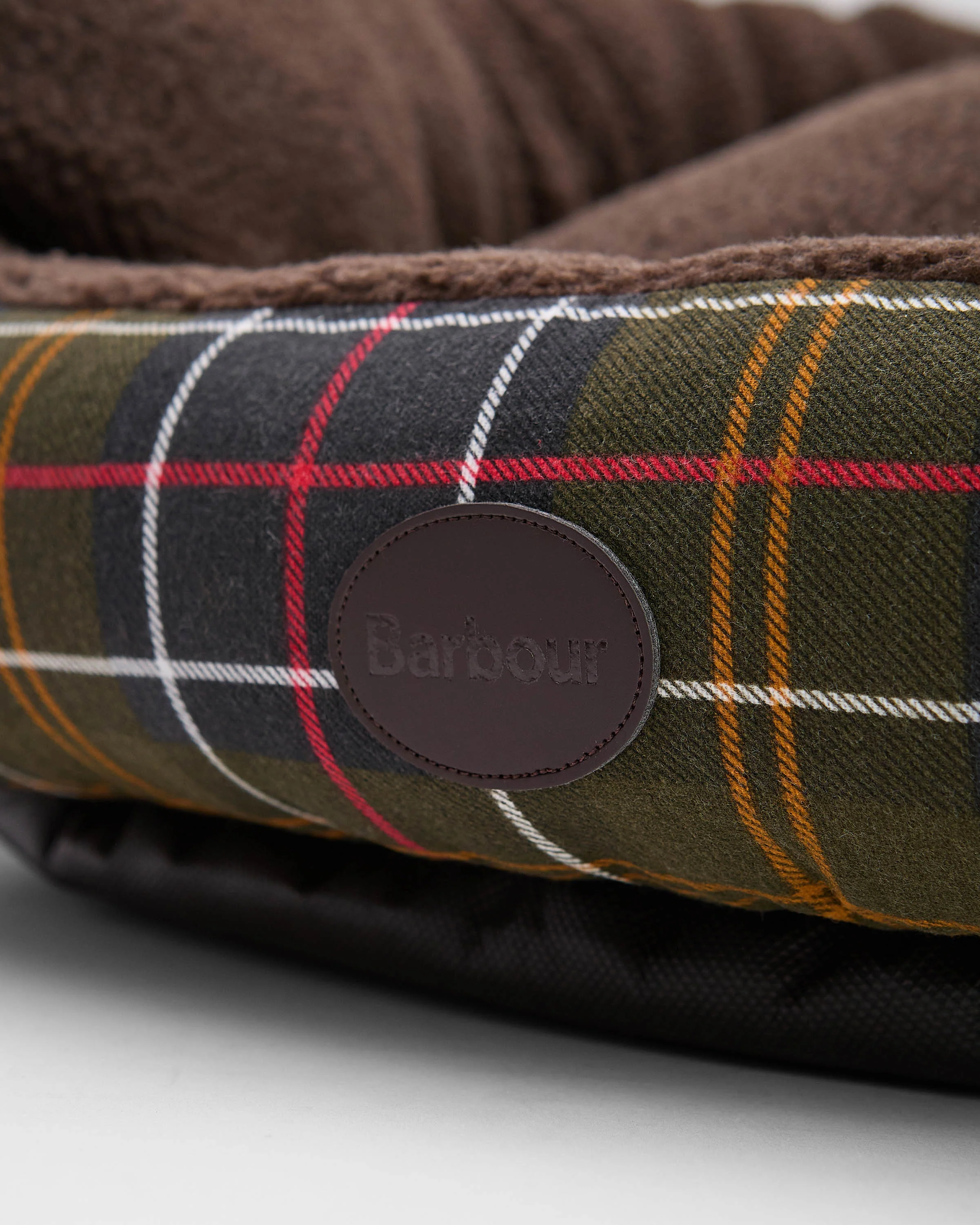 Barbour Dog Snuggle Bed 30" - Classic Tartan - Image 2