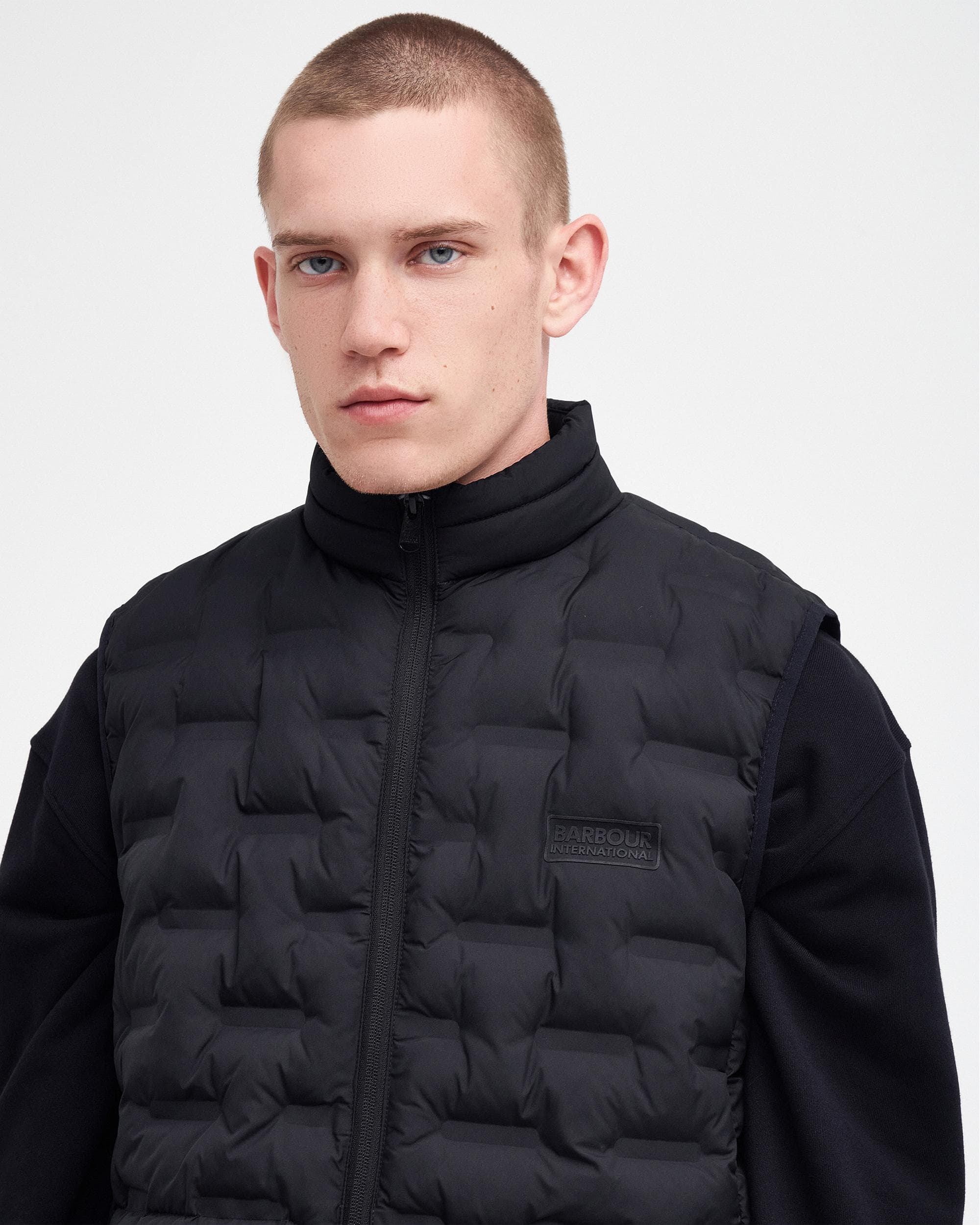 Barbour International Edge Mens Gilet - Image 2