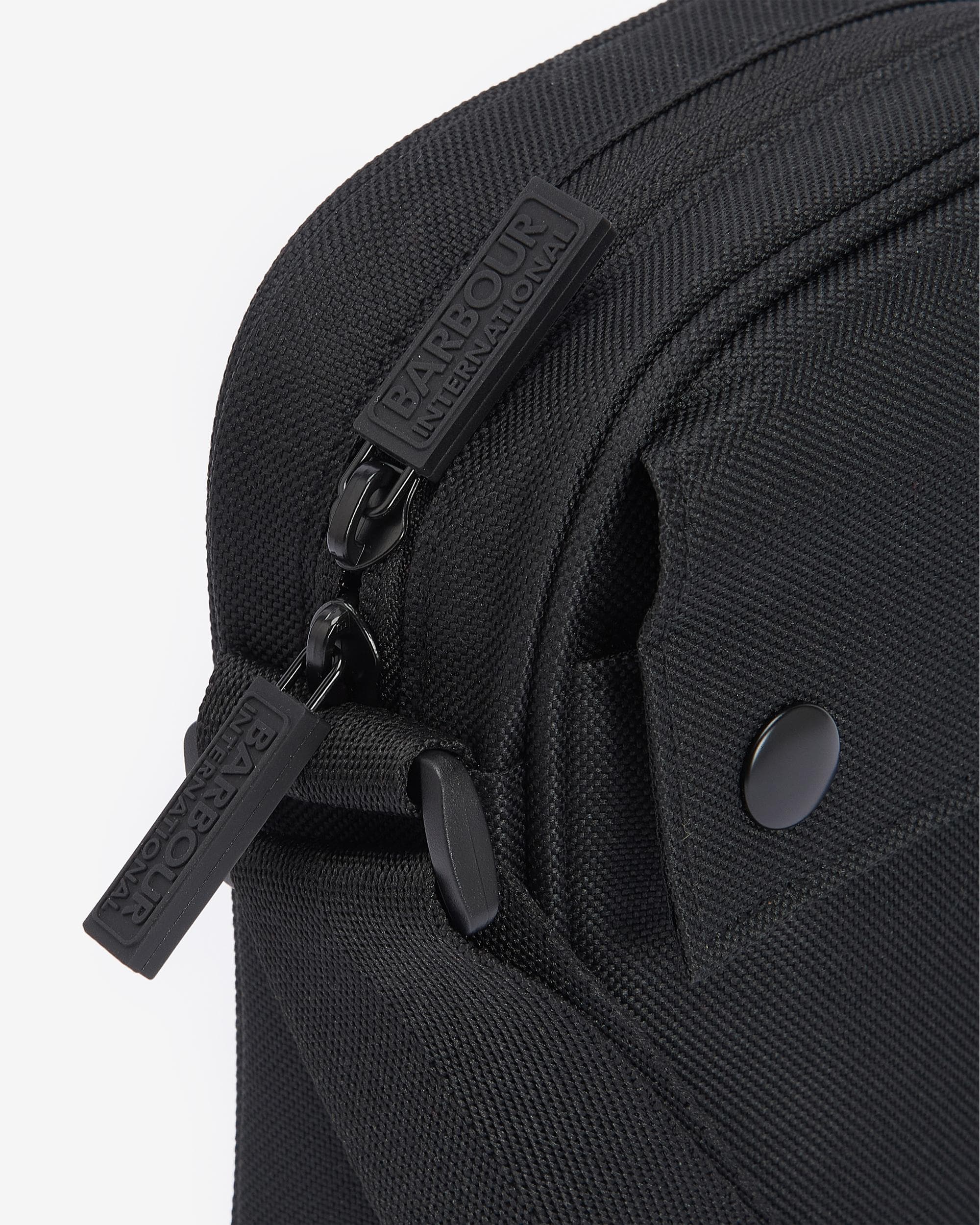 Barbour International Knockhill Unisex Essential Crossbody Bag - Black - Image 5