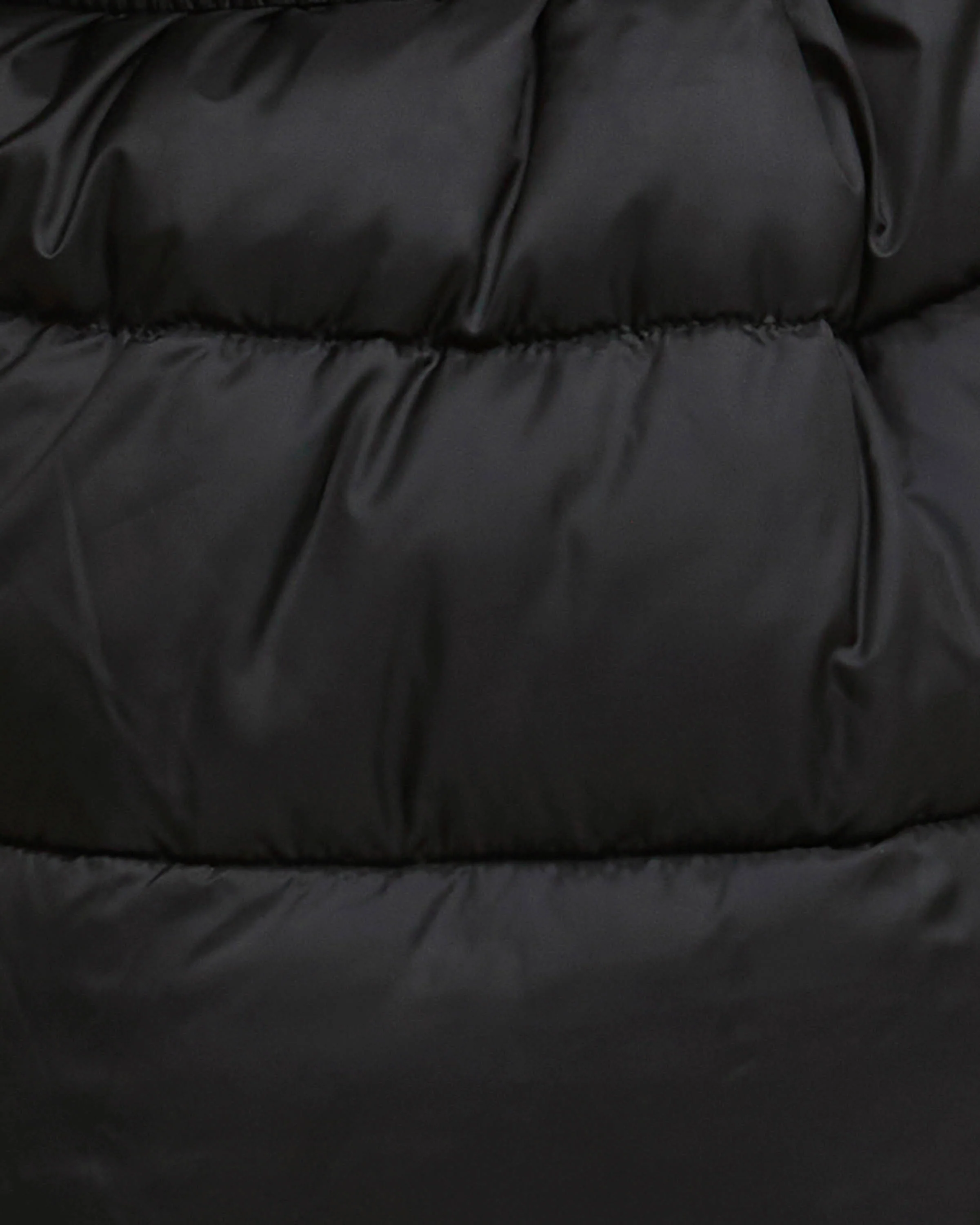 Barbour International Short Track Line Womens Puffer Jacket - Black/Jasmine Leopard Print - Image 7