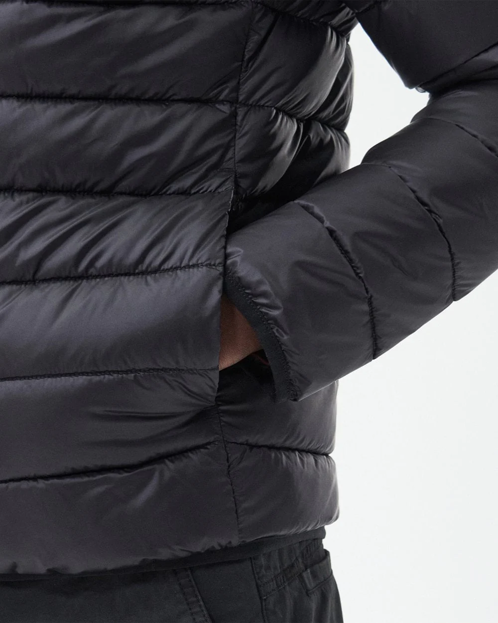 Barbour International Tourer Reed Mens Quilted Jacket - Image 3