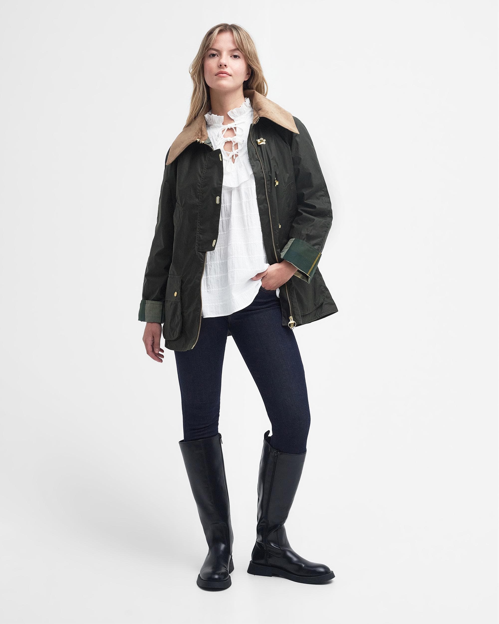 Barbour Kelburn Womens Wax Jacket - Image 3