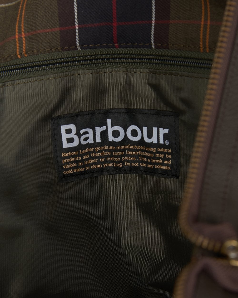 Barbour Leather Medium Unisex Travel Holdall - Image 6