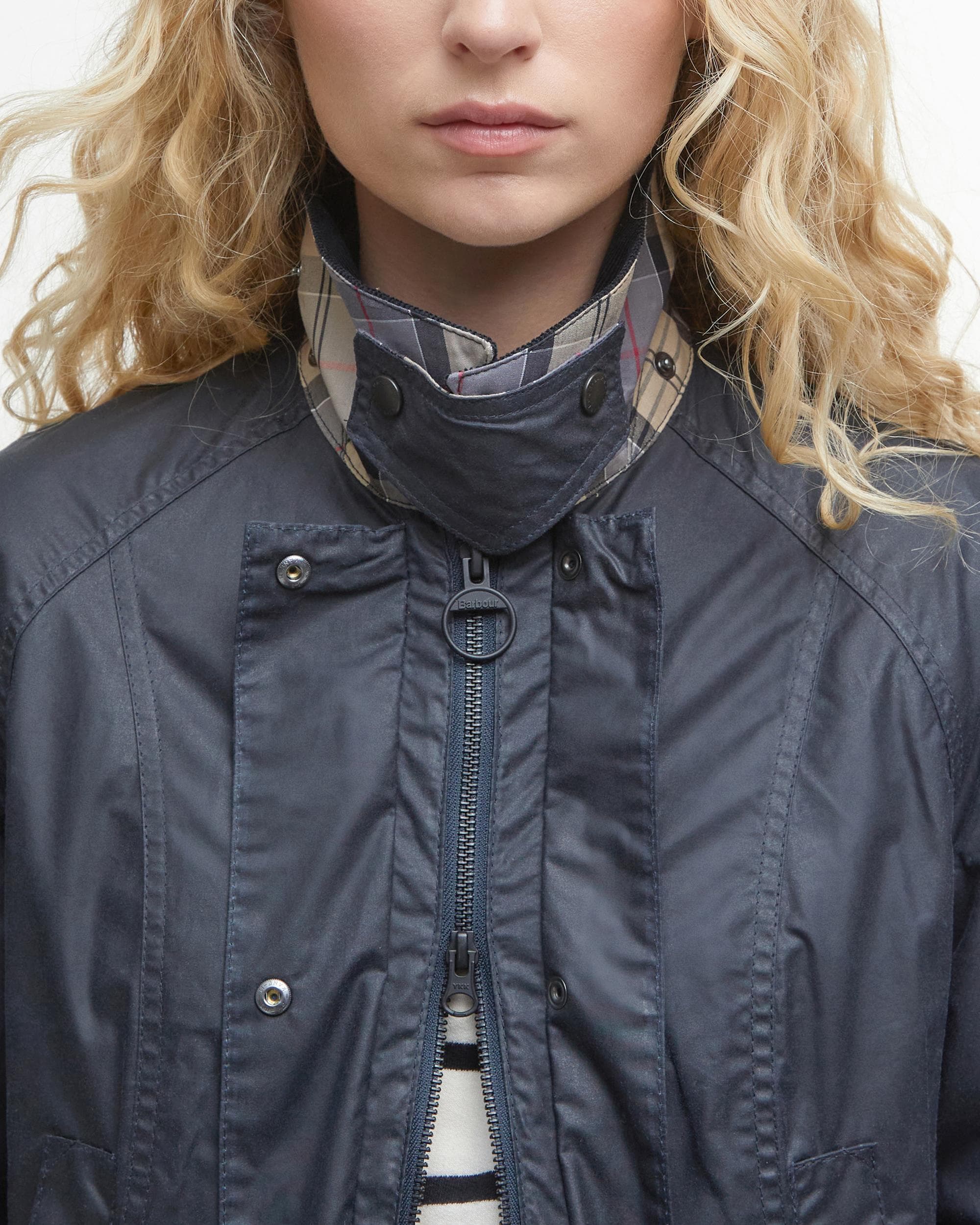 Barbour Lightweight Beadnell Womens Wax Jacket - Royal Navy - Image 4