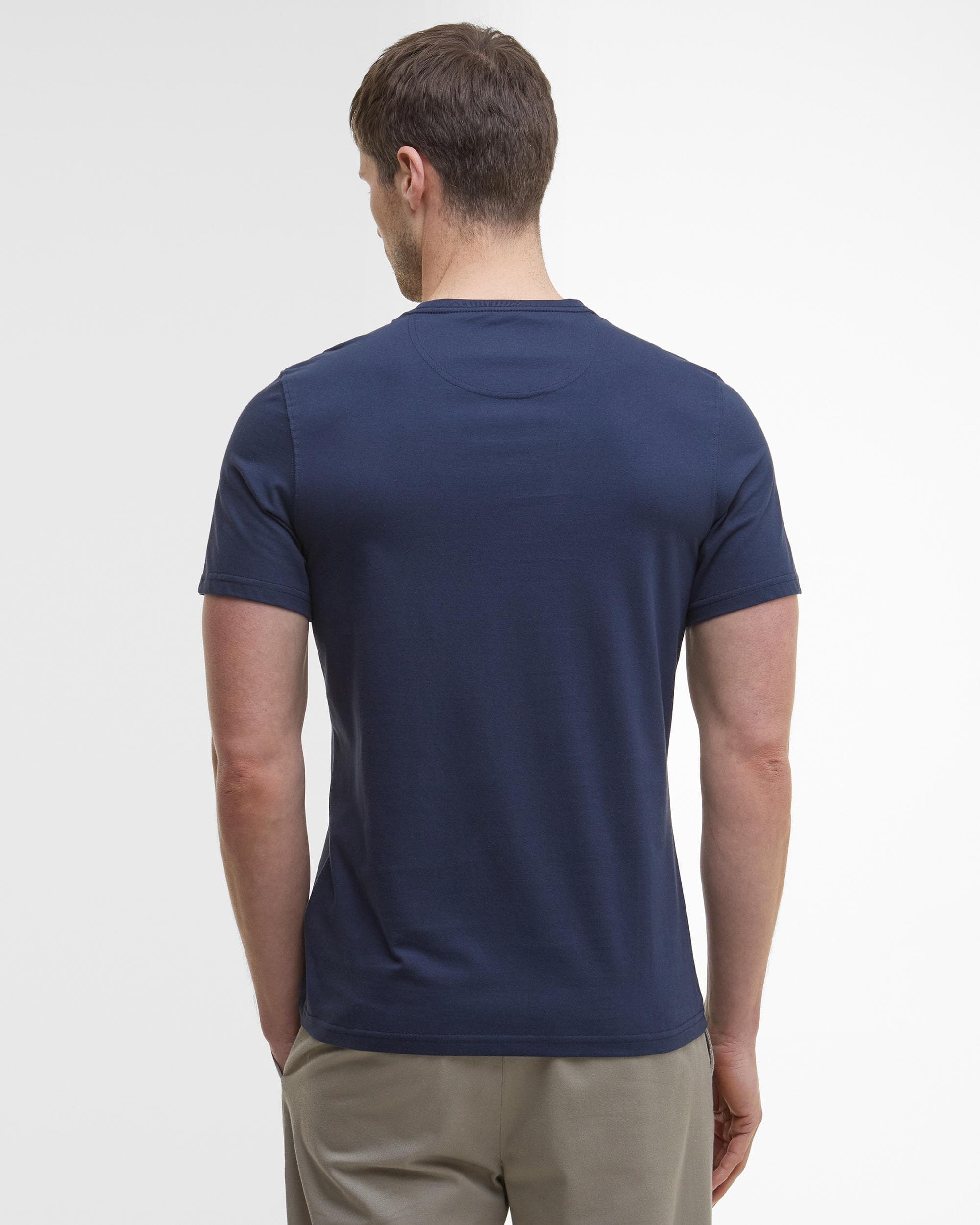 Barbour Logo Mens T-Shirt - New Navy - Image 4