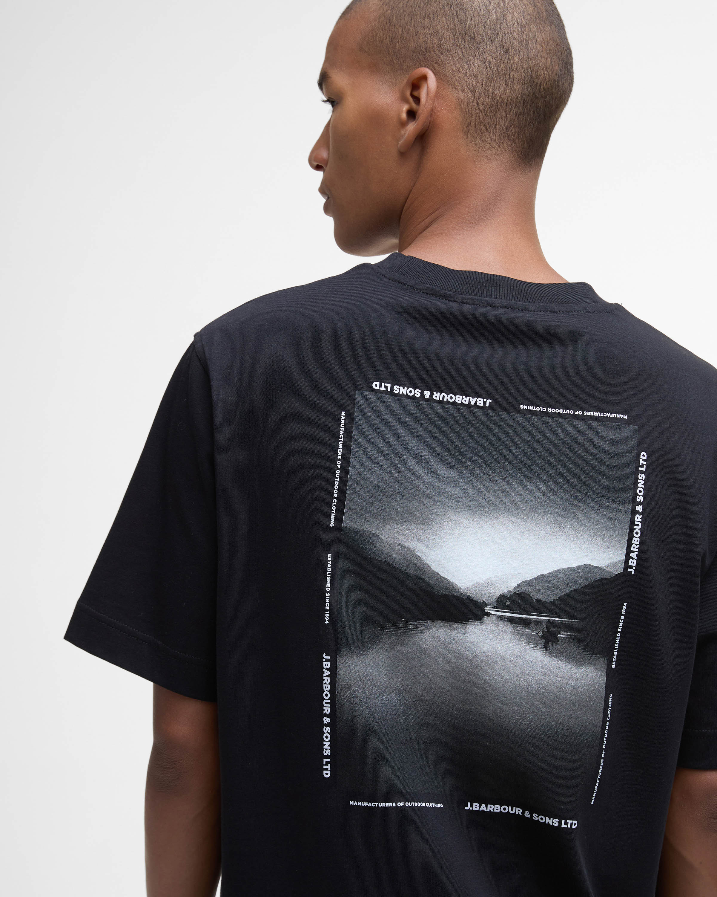 Barbour Parkend Photographic Mens Relaxed T-Shirt - Black - Image 4