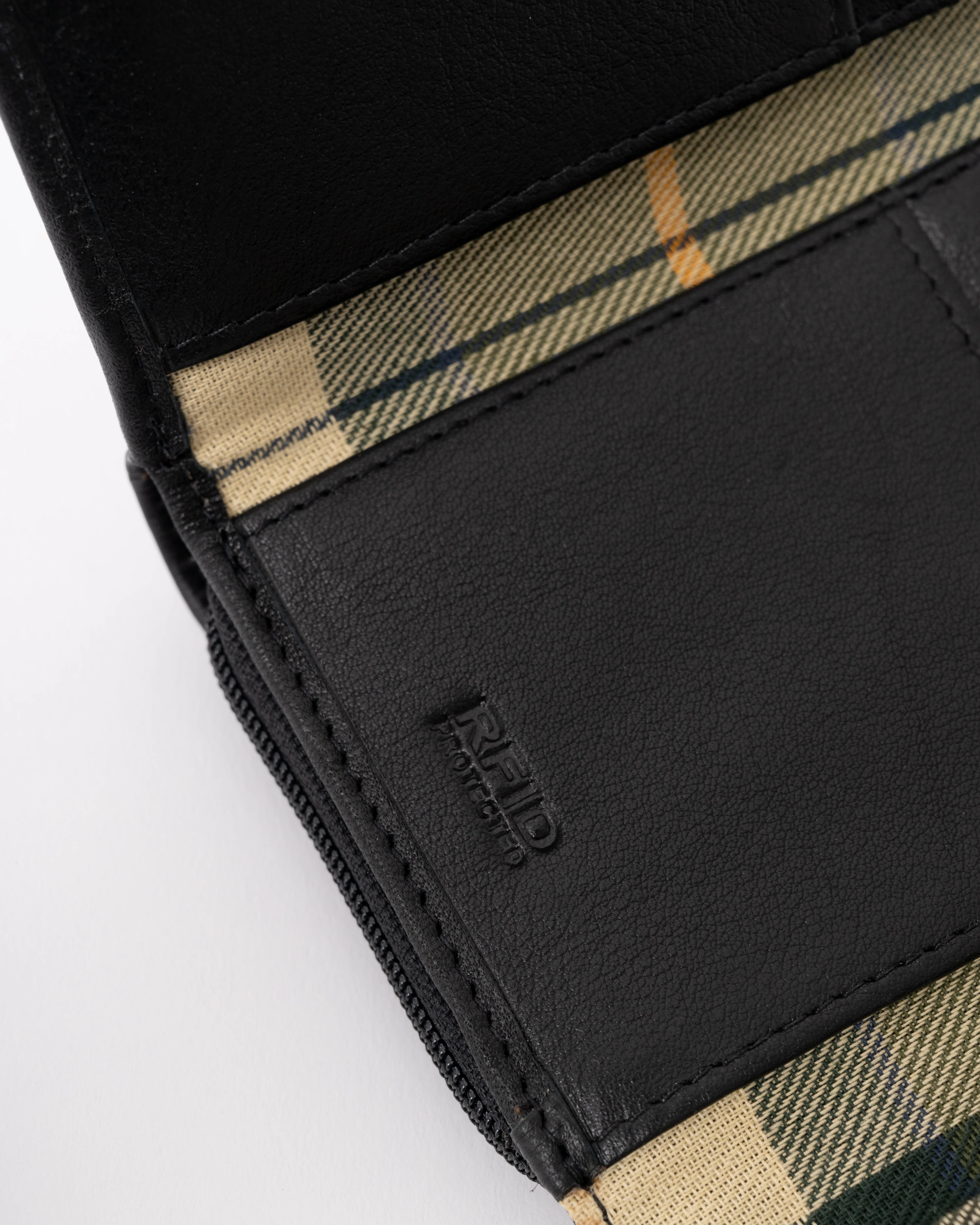 Barbour Rosa Womens Deboss Leather French Purse - Black/Deboss Tartan - Image 6