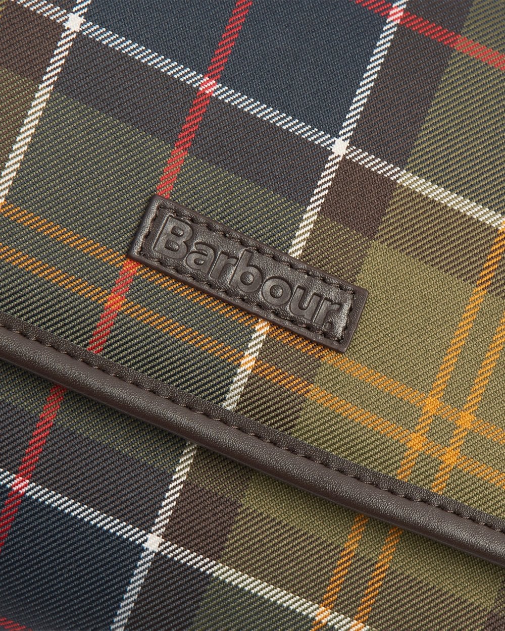 Barbour Tartan Hanging Mens Washbag - Classic Tartan - Image 6