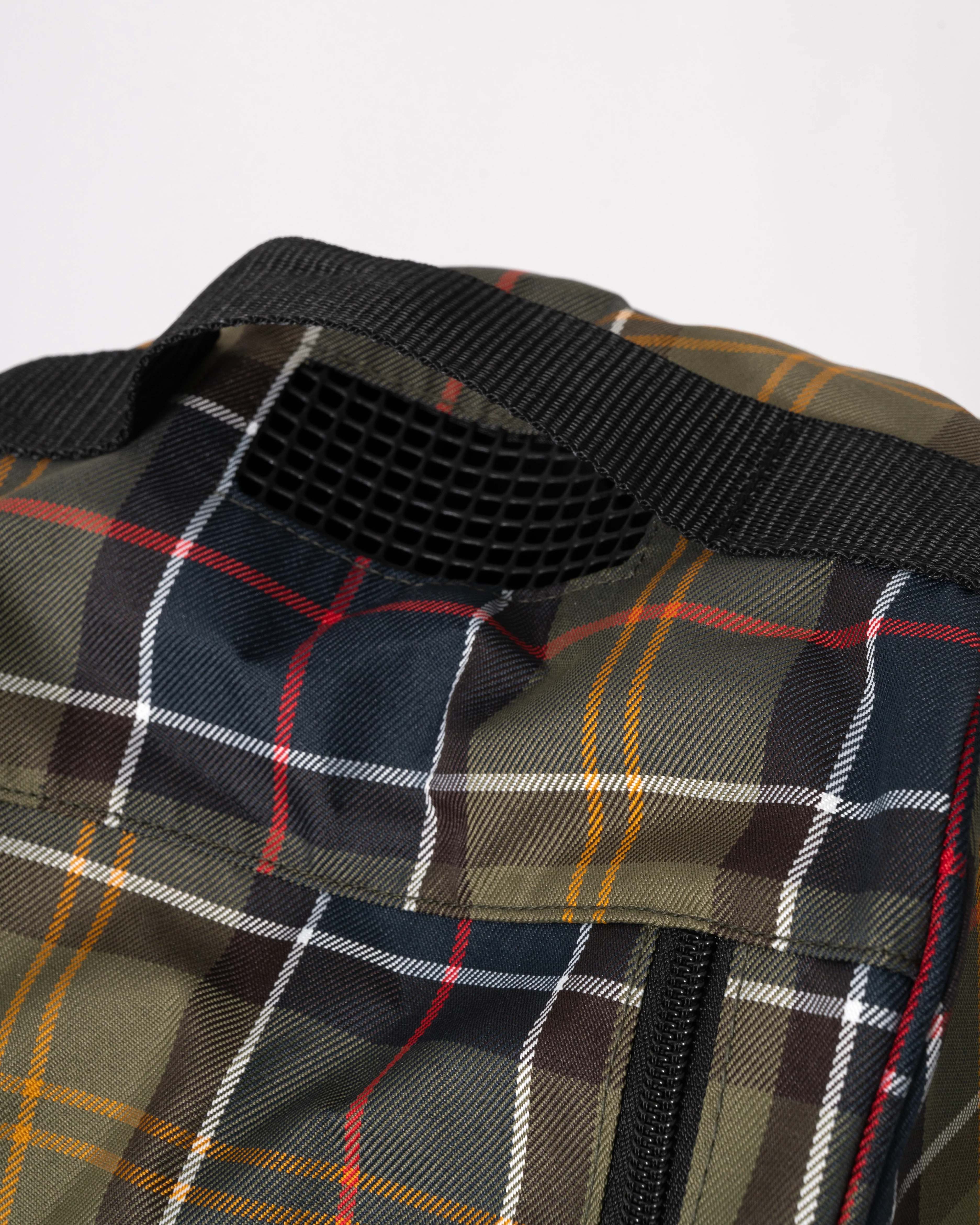 Barbour Tartan Wellington Boot Bag - Classic Tartan - Image 5