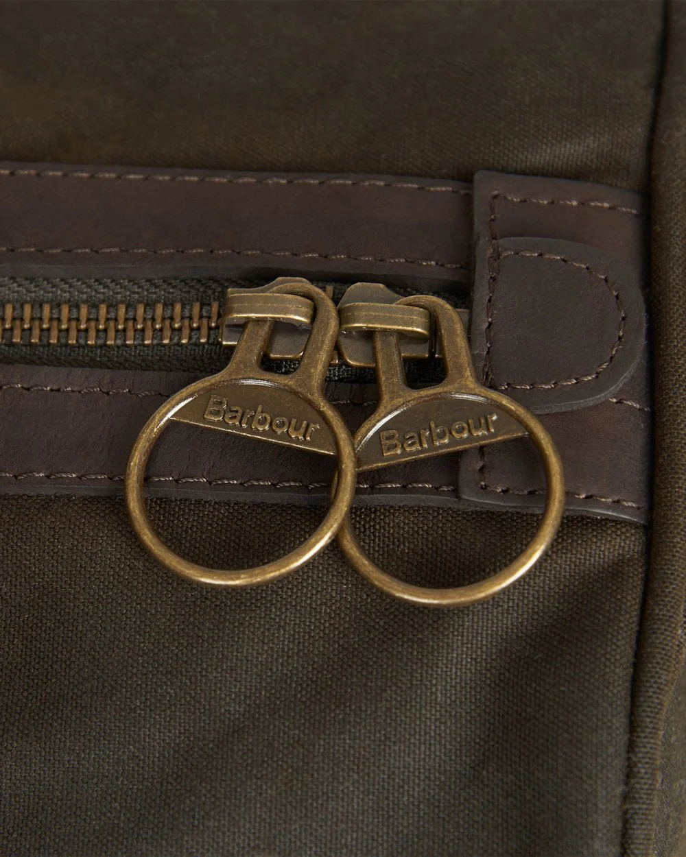 Barbour Wax Unisex Holdall - Olive - Image 5