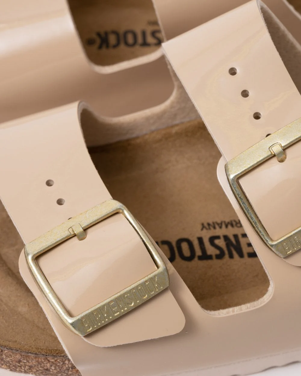 Birkenstock Arizona Birko-Flor Patent Womens Sandals - Sand - Image 2