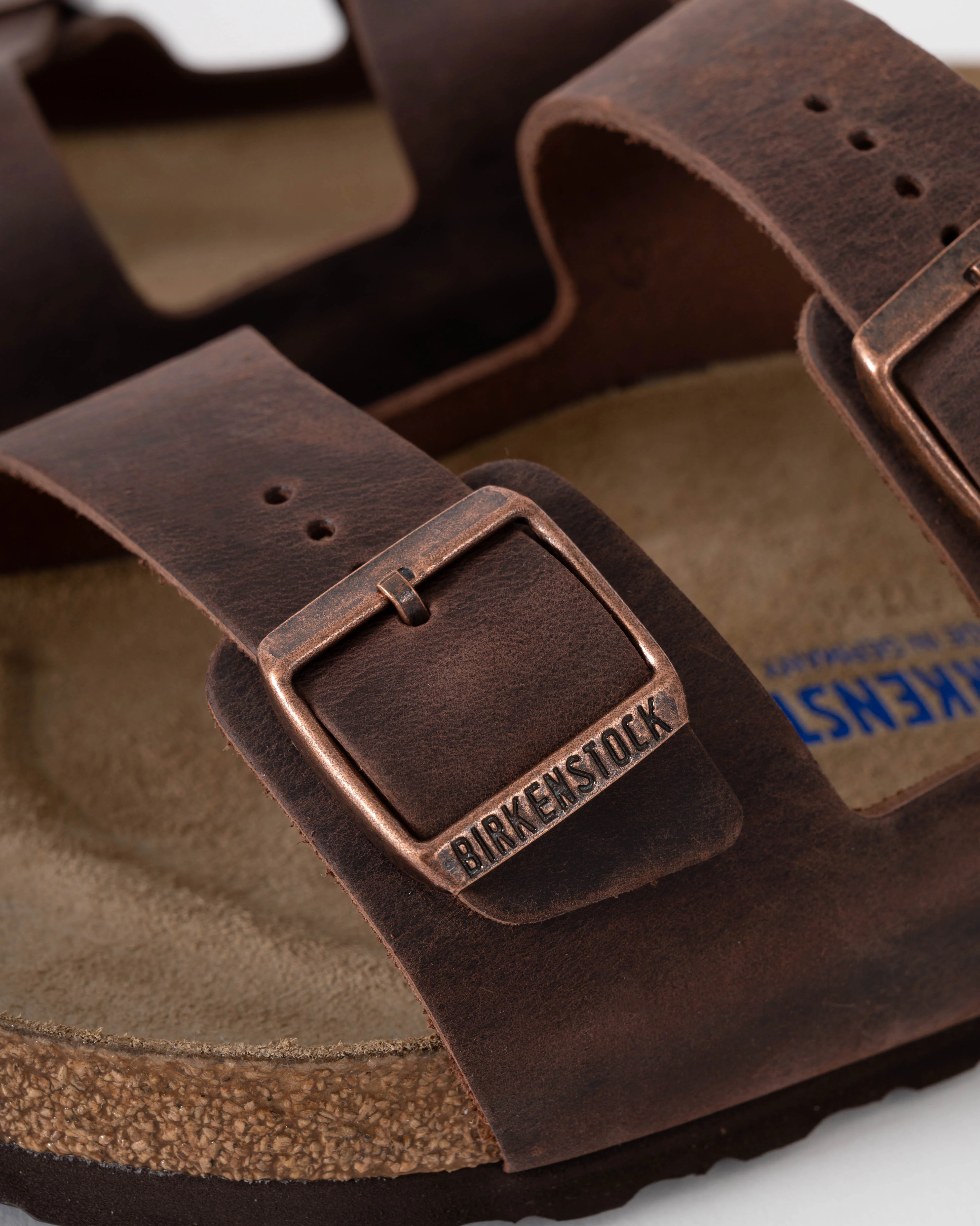 Birkenstock Arizona Soft Footbed Mens Oiled Leather Sandals - Habana - Image 4