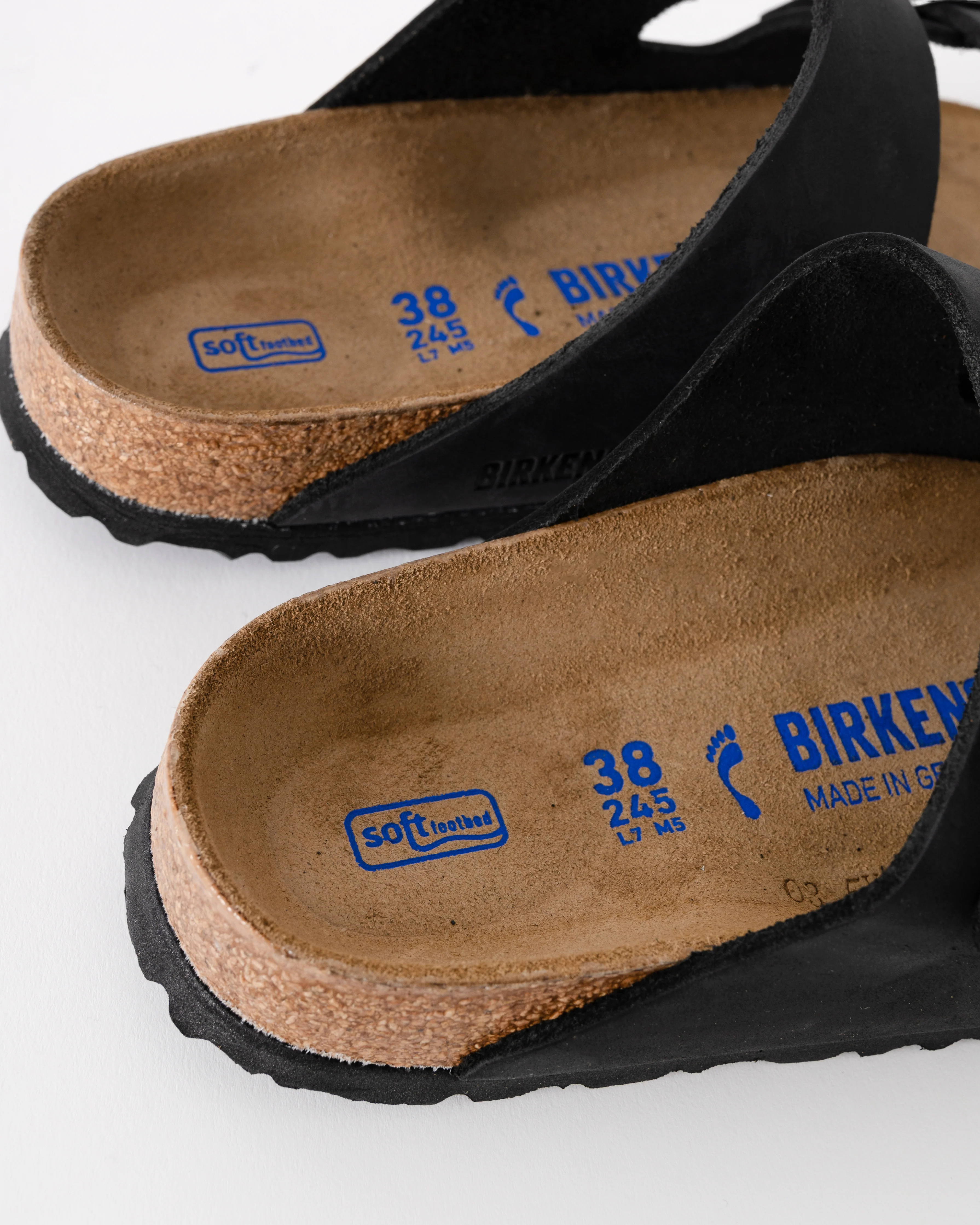 Birkenstock Arizona Soft Footbed Womens Oiled Leather Sandals - Black - Image 6