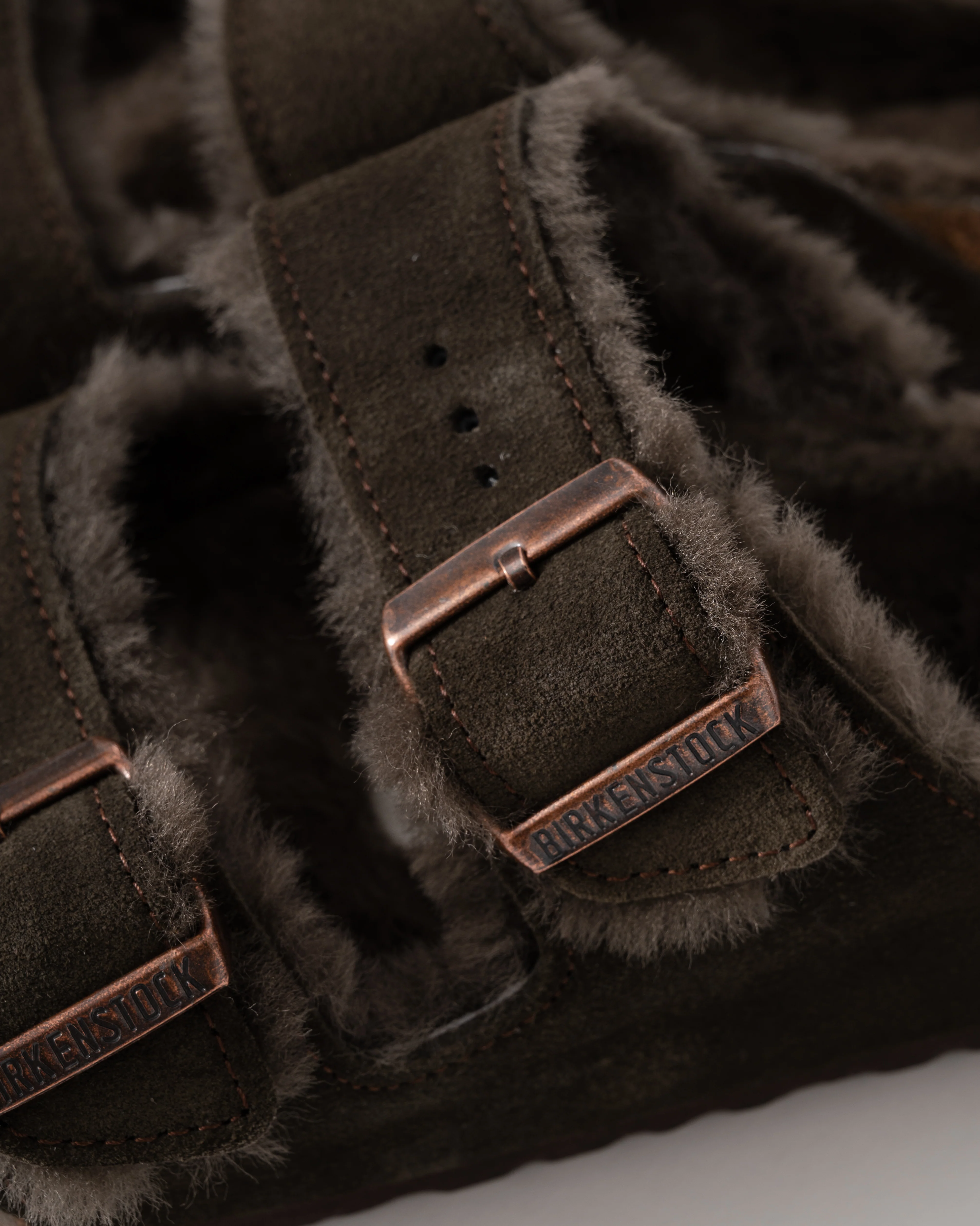Birkenstock Arizona VL Shearling Womens Sandals - Mocha - Image 5
