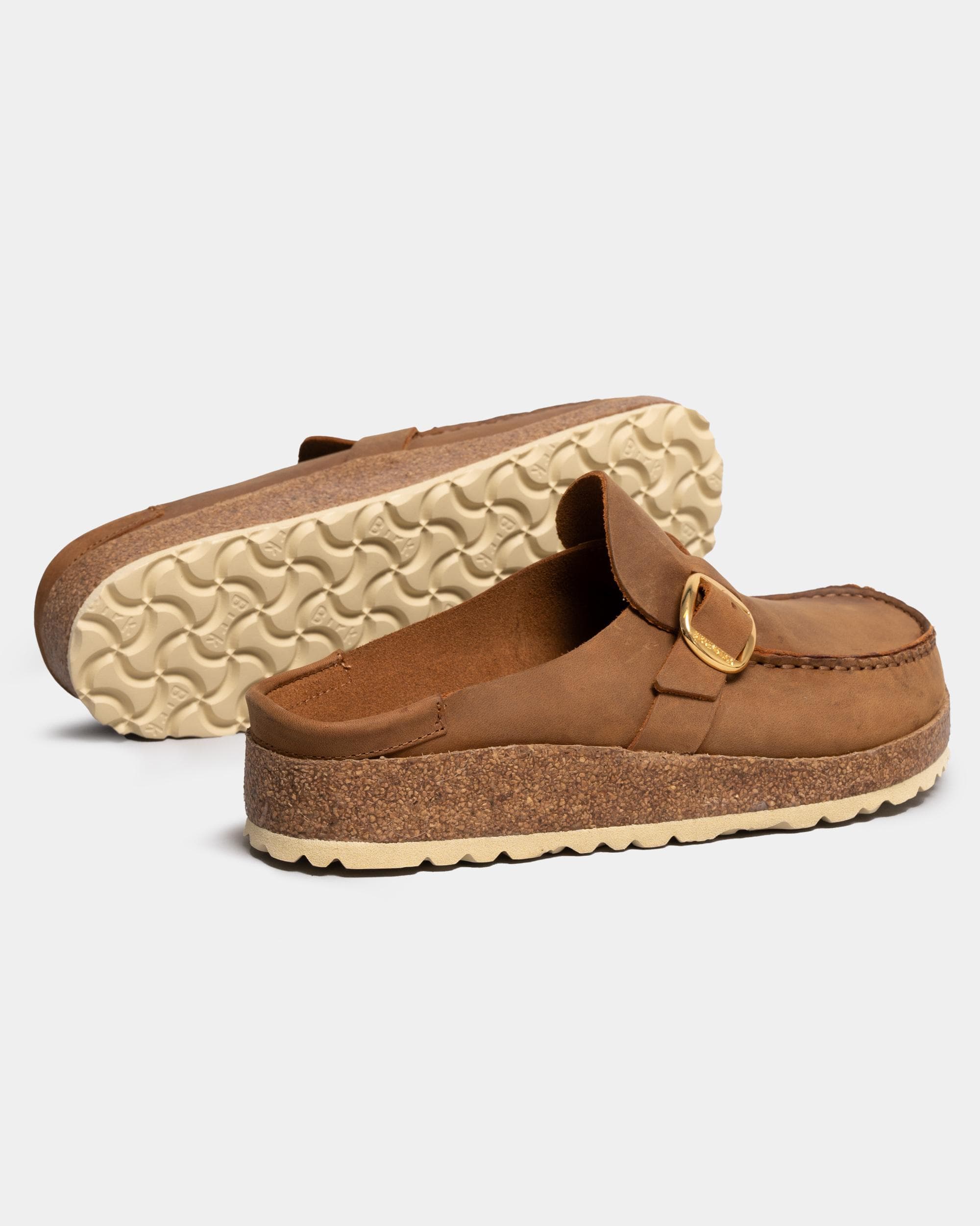 Birkenstock Buckley Oiled Leather Womens Moccasin Clogs - Image 6