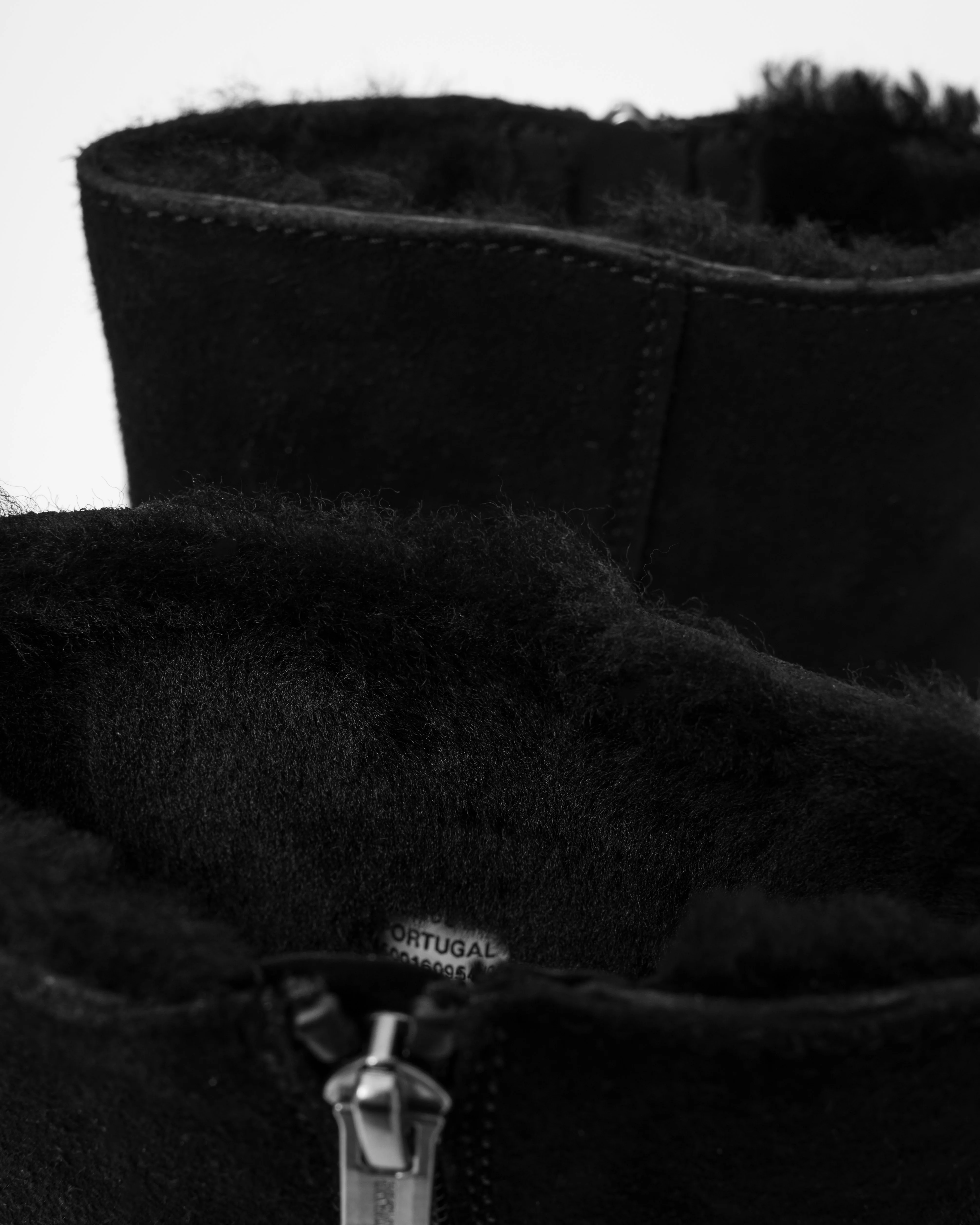 Birkenstock Uppsala Zip Shearling Suede Womens Boots - Black - Image 6