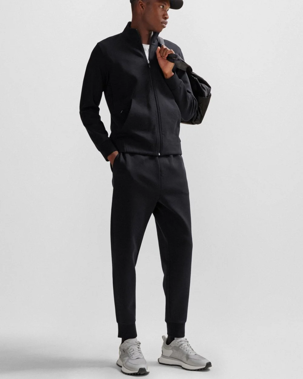 BOSS Green Hadiko Mens Cuffed Hem Joggers NOS - Black 001 - Image 4