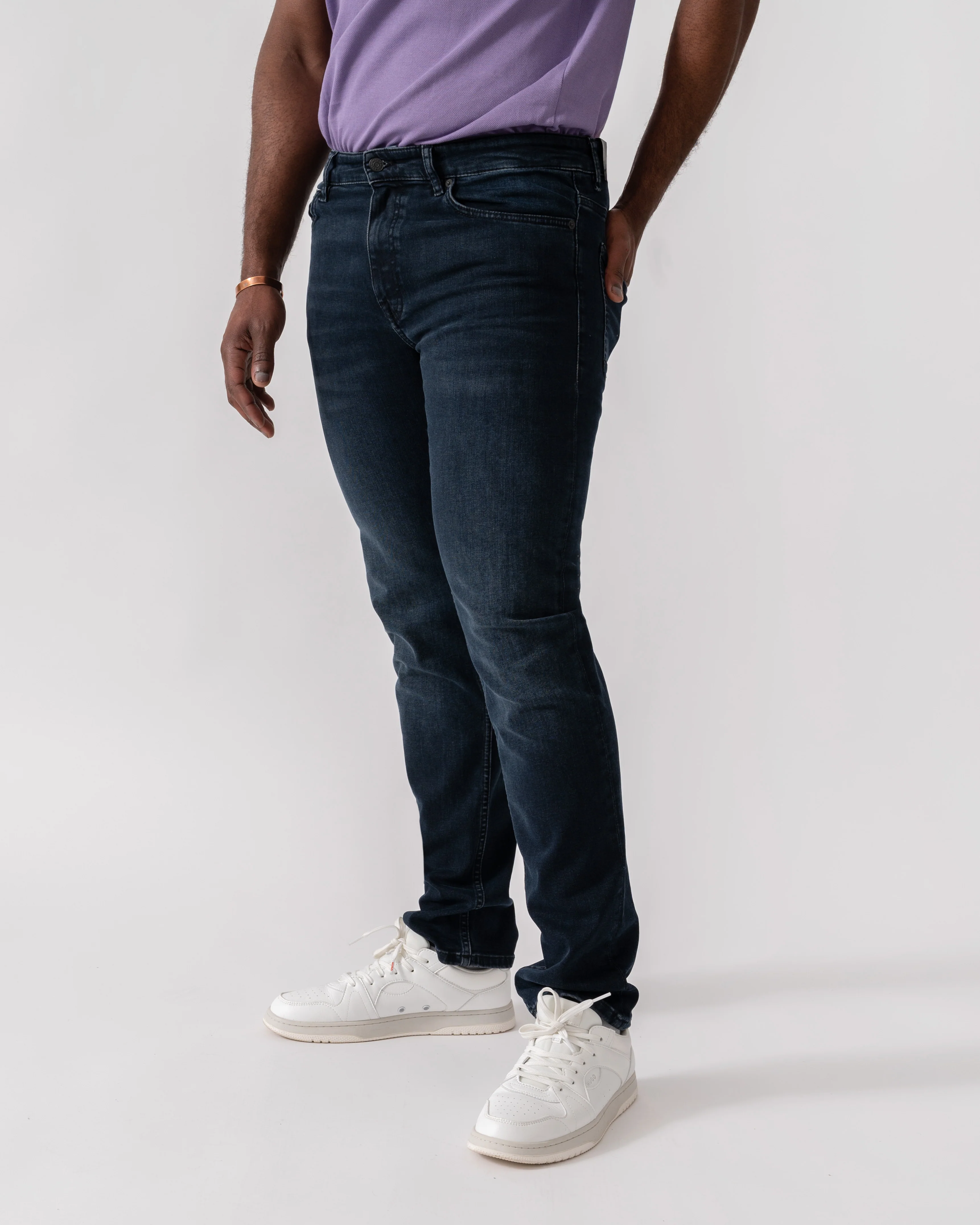 BOSS Orange Delaware Slim-Fit Jeans in Blue-Black Soft-Motion Denim - Dark Blue 405 - Image 4