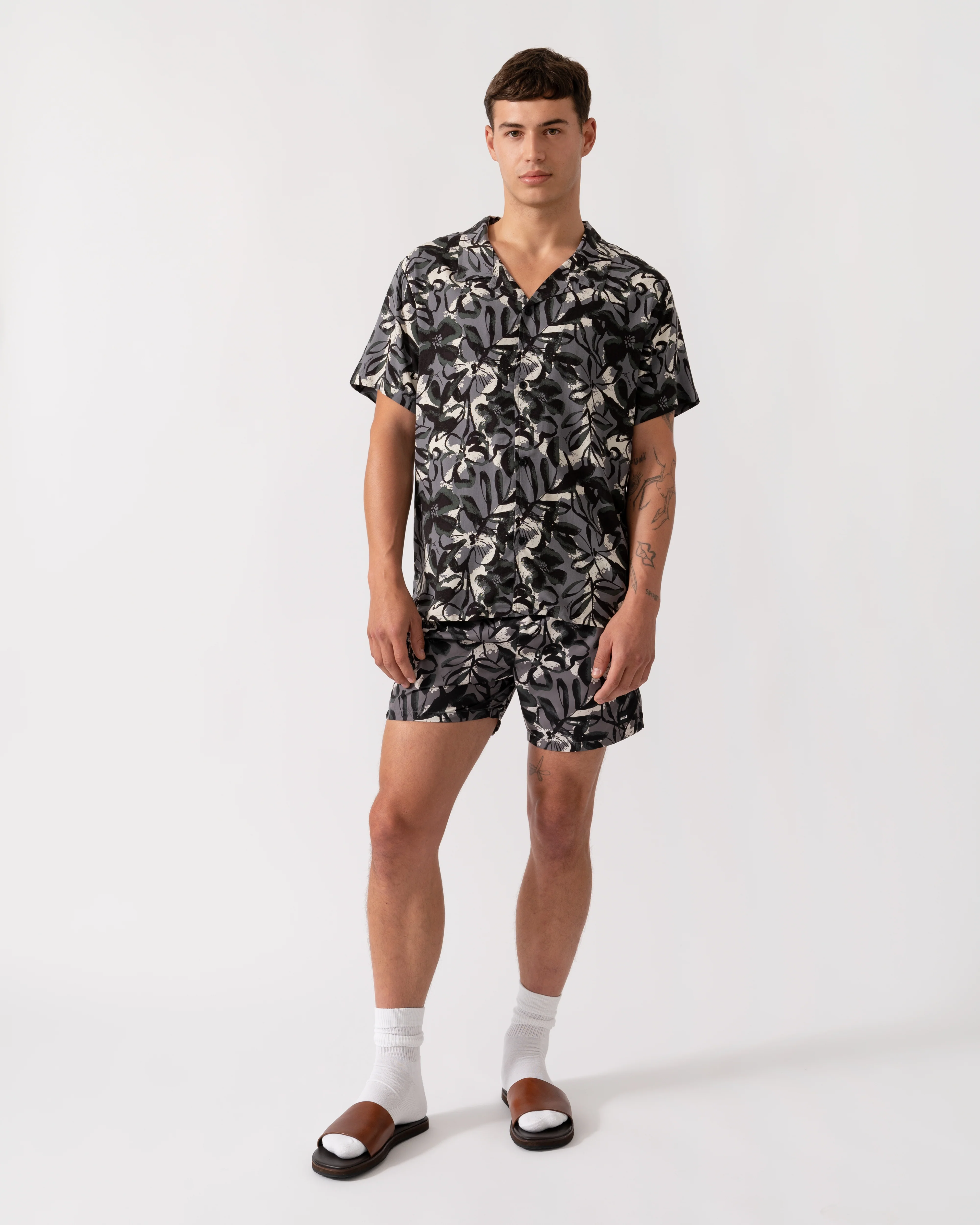 BOSS Orange Mens Short Sleeve Floral Print Beach Shirt - Open Grey 062 - Image 2