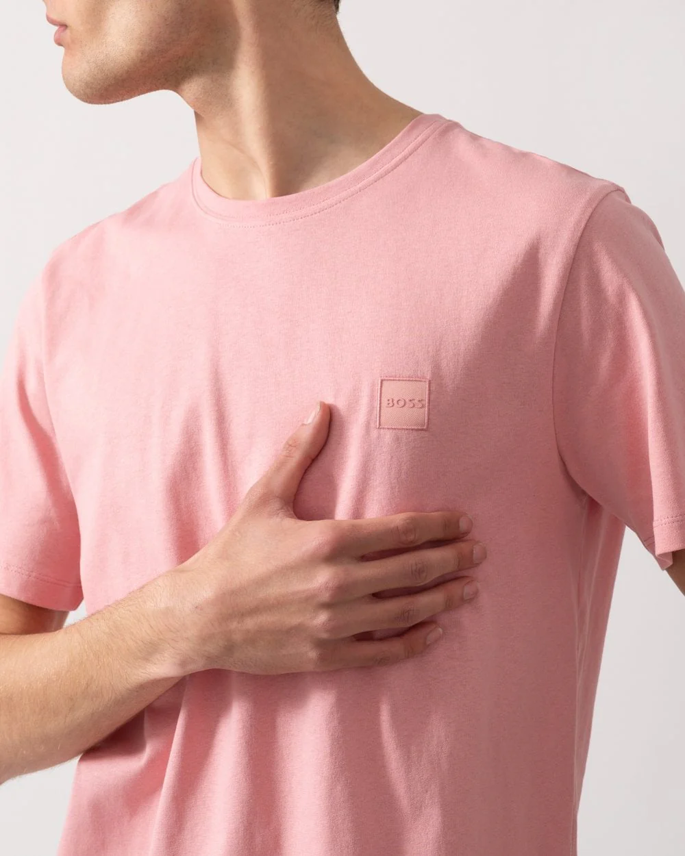 BOSS Orange Tales Mens Cotton-Jersey T-shirt With Logo Patch - Open Pink 694 - Image 2