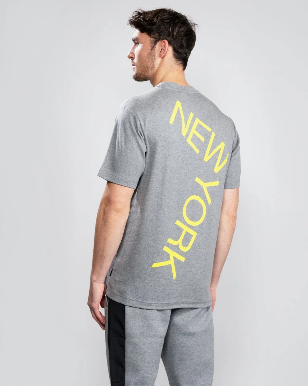 Calvin Klein Bold Logo Relax Mens T-Shirt - Image 3
