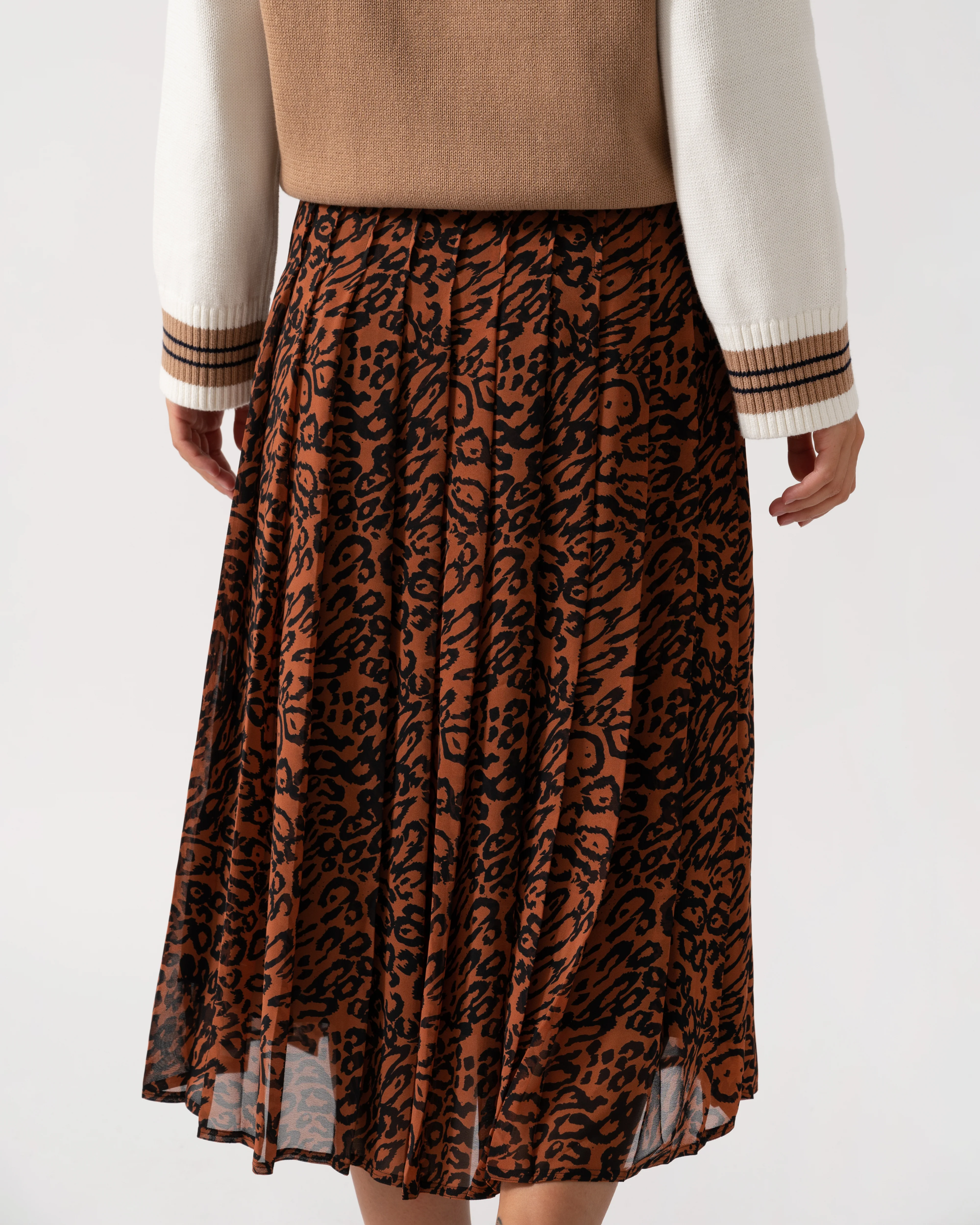 Calvin Klein Leopard Georgette Pleated Womens Skirt - Image 3