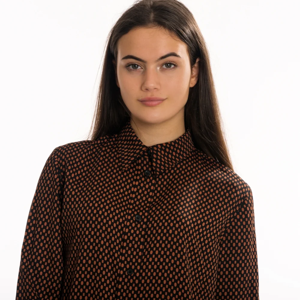Calvin Klein Print Geometric Relaxed Long Sleeve Womens Shirt - Image 4