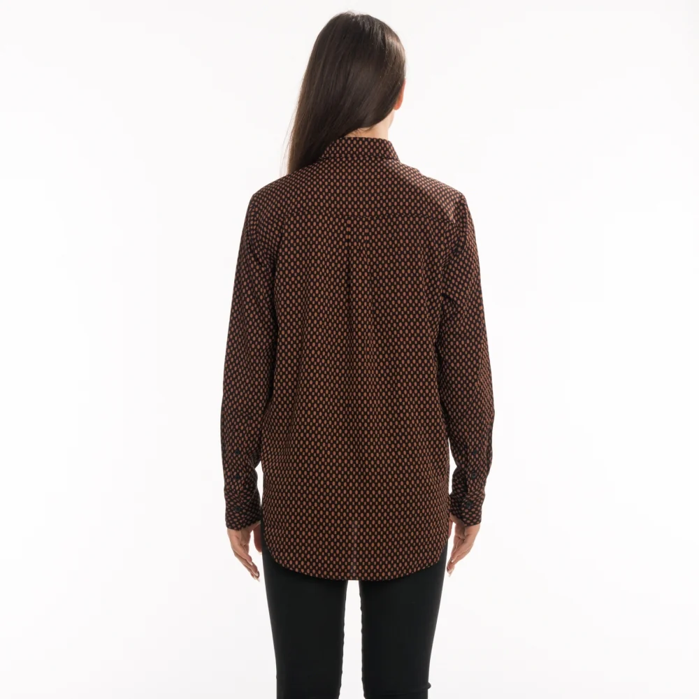 Calvin Klein Print Geometric Relaxed Long Sleeve Womens Shirt - Image 5