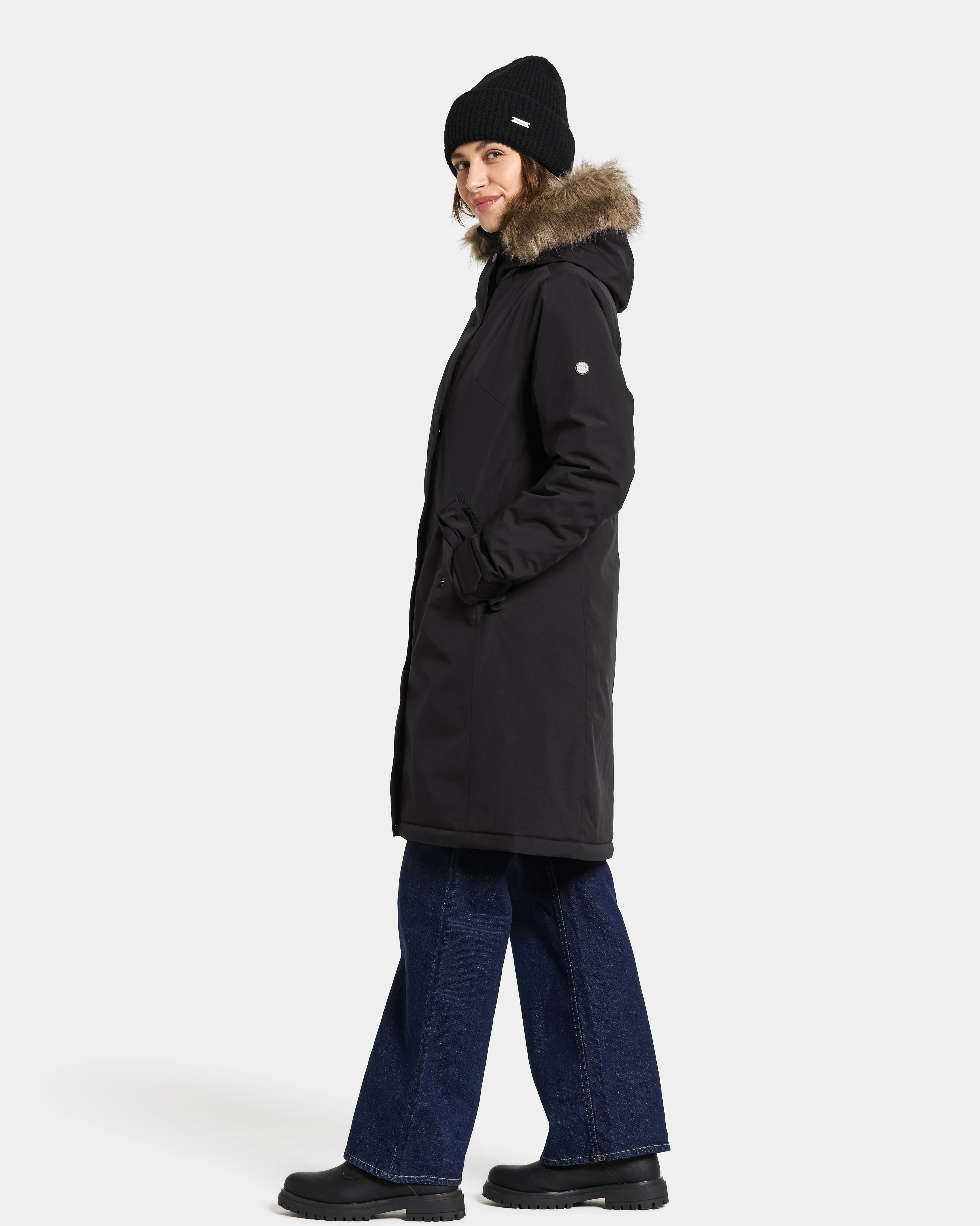 Didriksons Erna Womens Parka - Black 060 - Image 9