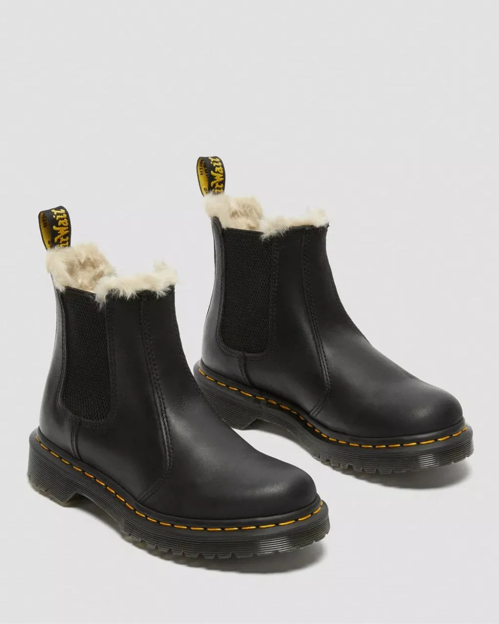 Dr Martens Leonore Wyoming Faux Fur Womens Chelsea Boot - Image 3