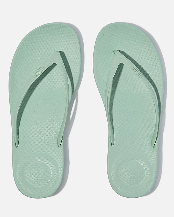 FitFlop Iqushion Womens Ergonomic Flip-Flops - Mint Green D61 - Image 3
