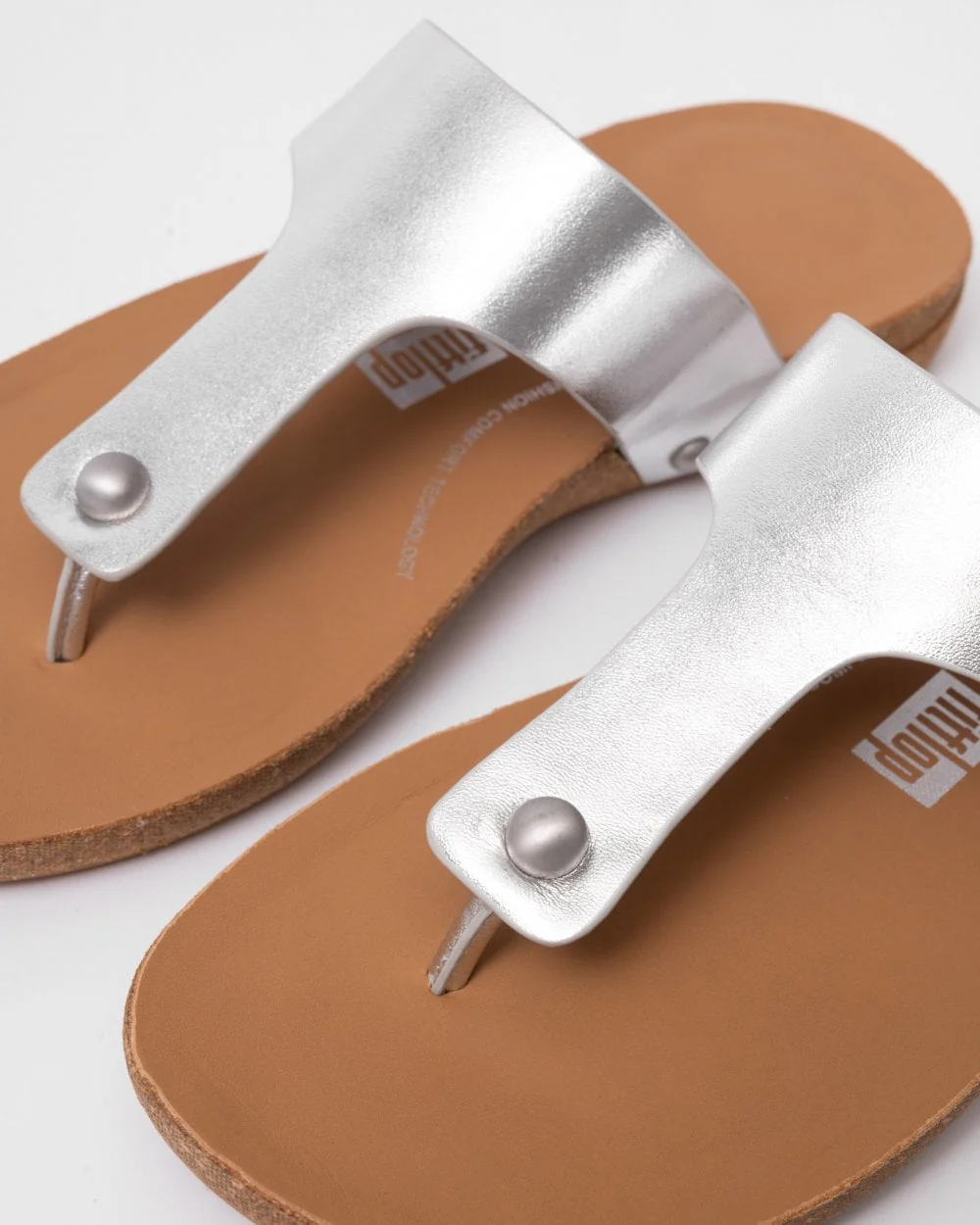 FitFlop IQushion Womens Metallic-Leather Toe-Post Sandals - Image 2