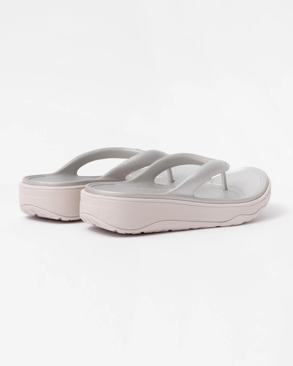 FitFlop Relieff Metallic Womens Recovery Toe-Post Sandals - Image 3