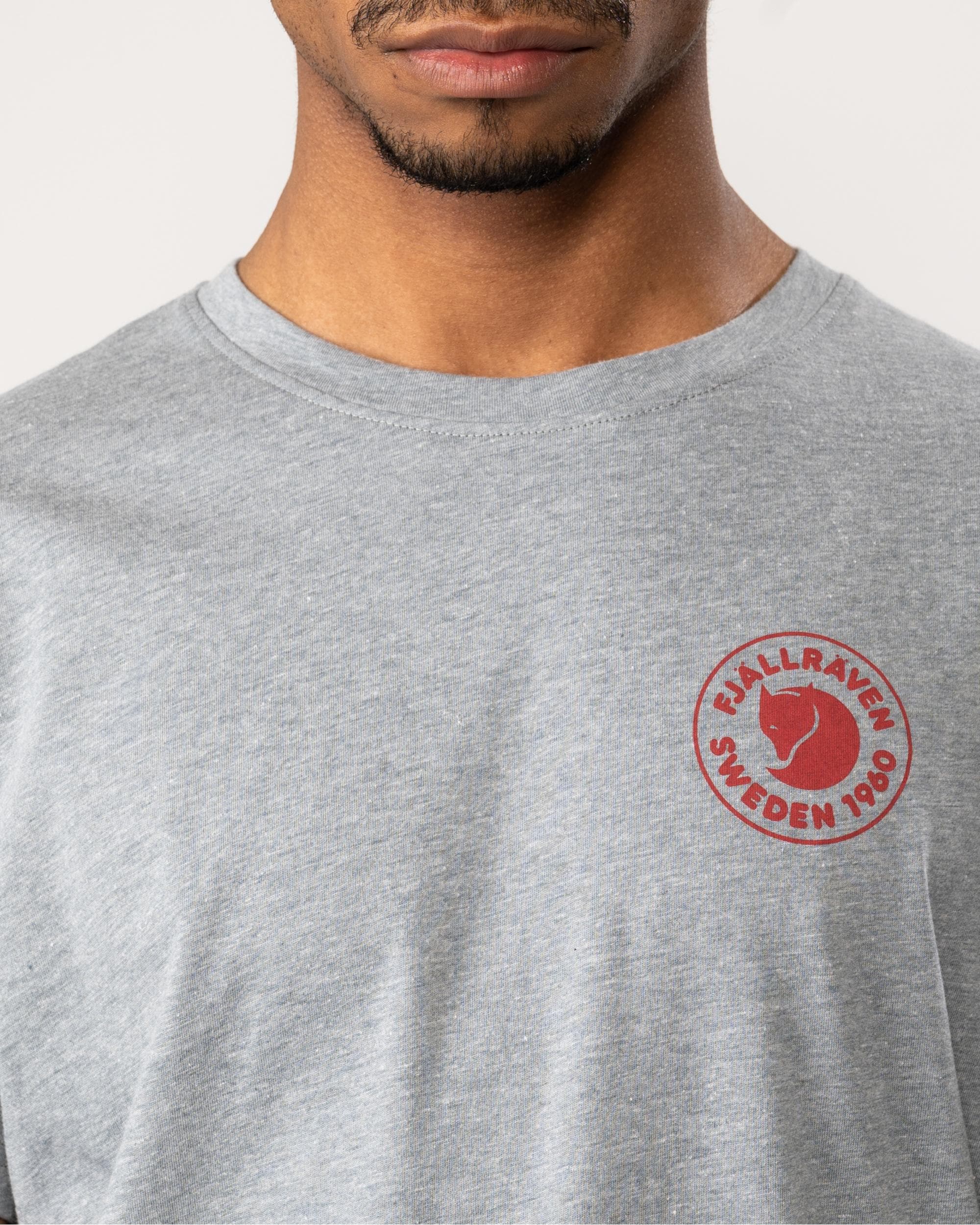 Fjallraven 1960 Logo Mens T-Shirt - Grey Melange 051 - Image 3