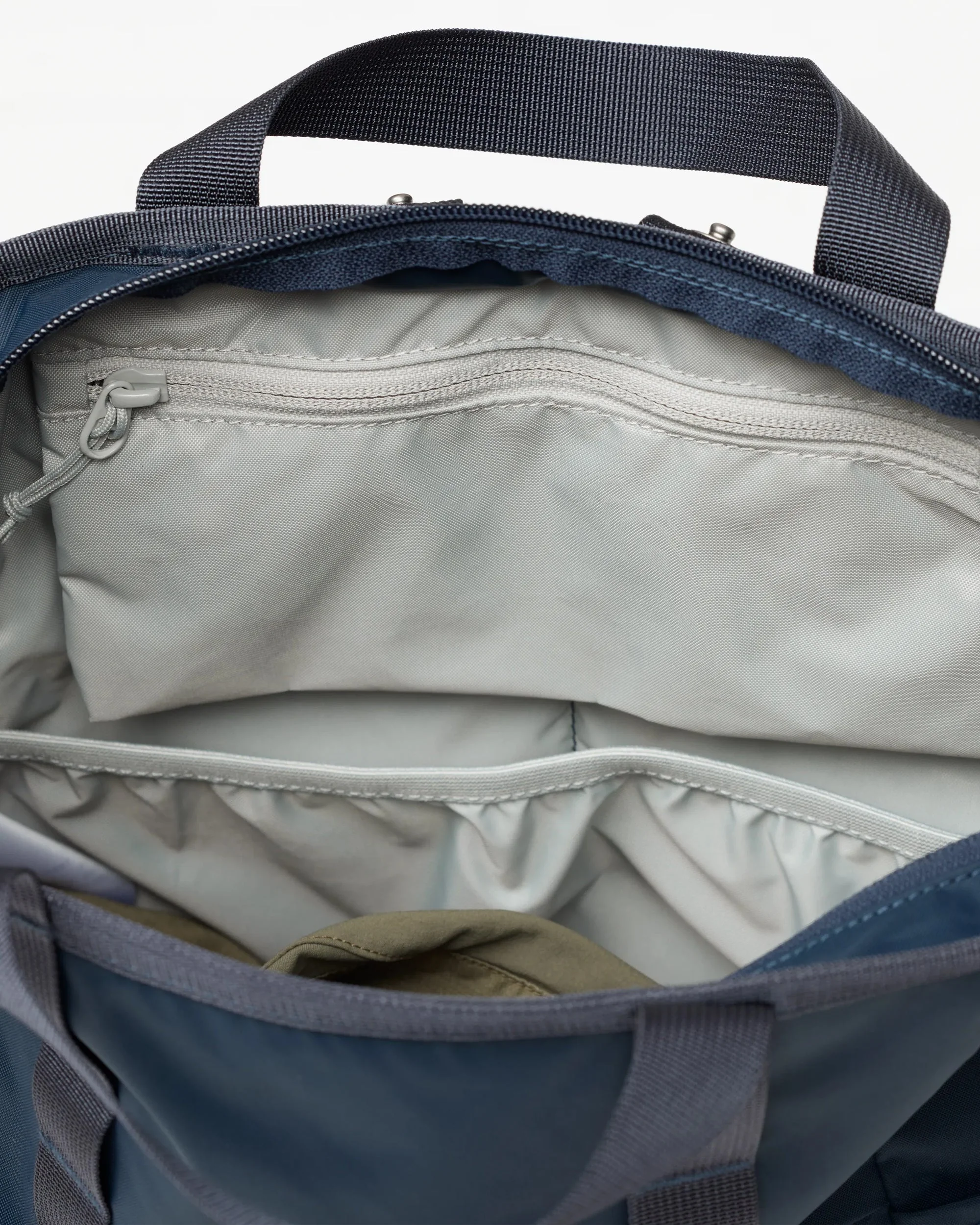 Fjallraven High Coast Unisex Totepack - Navy 560 - Image 7