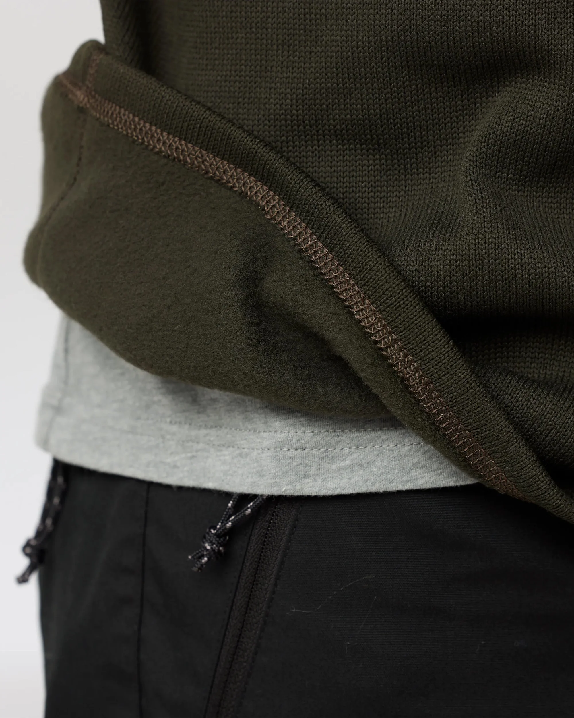 Fjallraven Ovik Mens Half Zip Fleece - Deep Forest 662 - Image 6