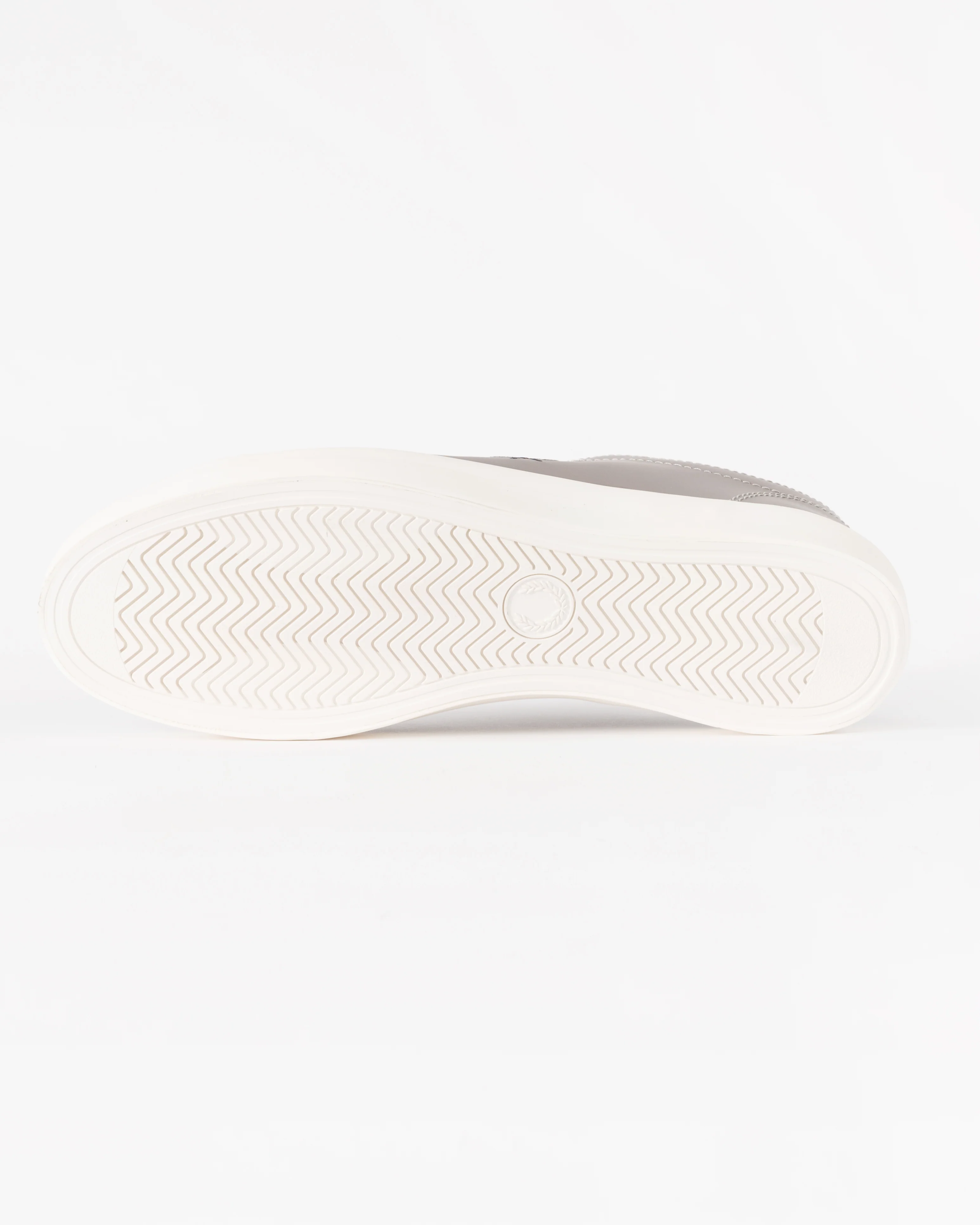 Fred Perry Mens Baseline Leather Trainers - Cloudburst 119 - Image 4