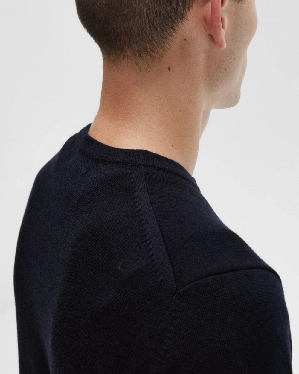 Fred Perry Mens Classic Crewneck Jumper - Navy 795 - Image 2