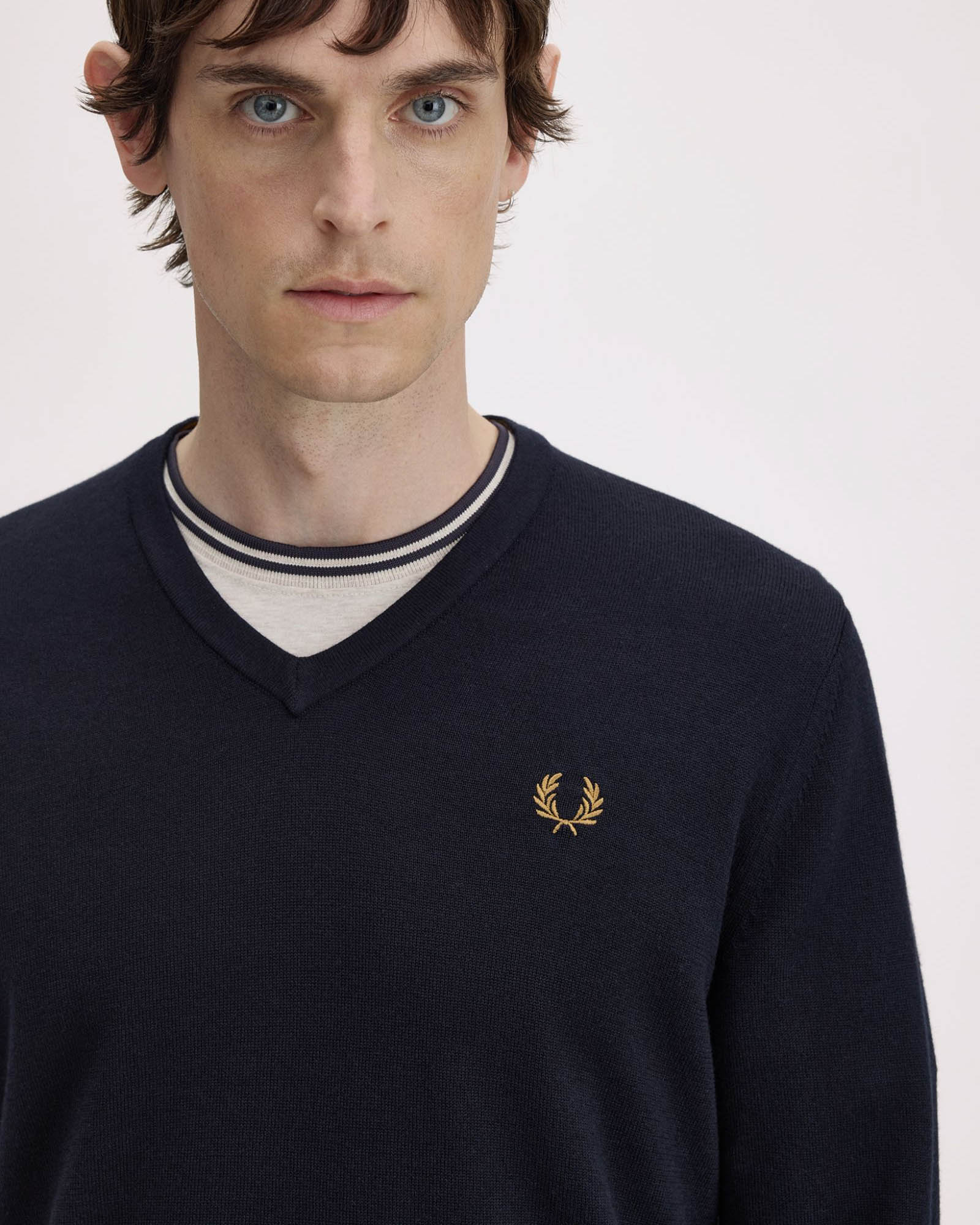 Fred Perry Mens Classic V Neck Jumper - Navy 795 - Image 4
