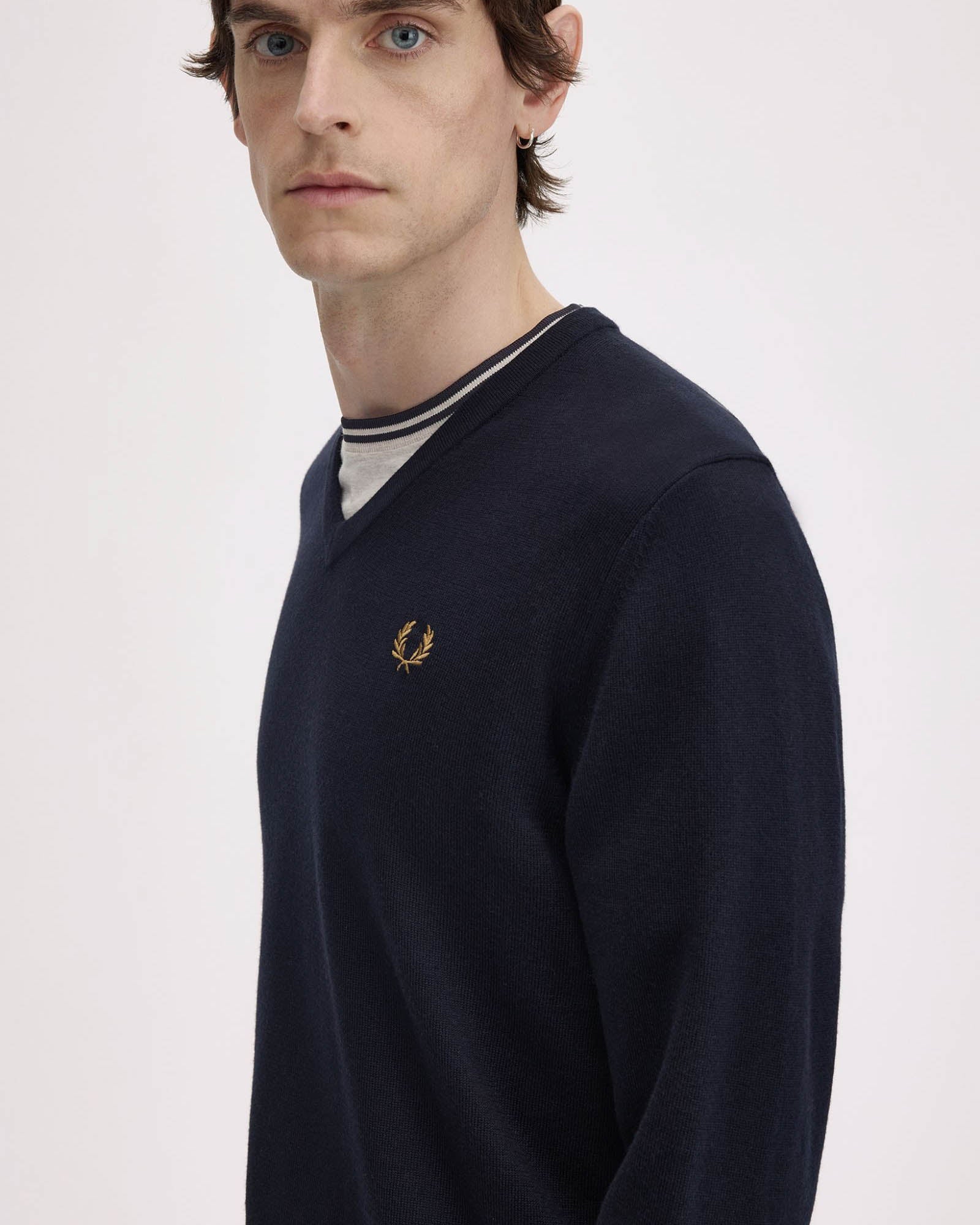 Fred Perry Mens Classic V Neck Jumper - Navy 795 - Image 5