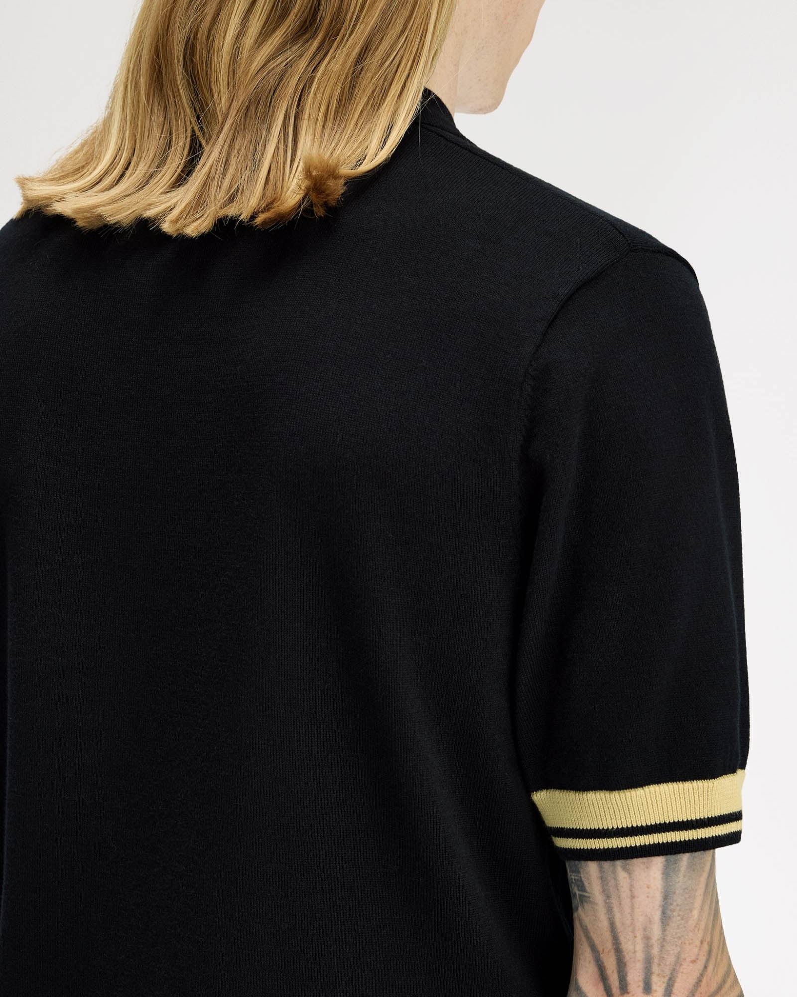 Fred Perry Mens Contrast Cuff Knitted Polo Shirt - Black/Champagne 90A - Image 6